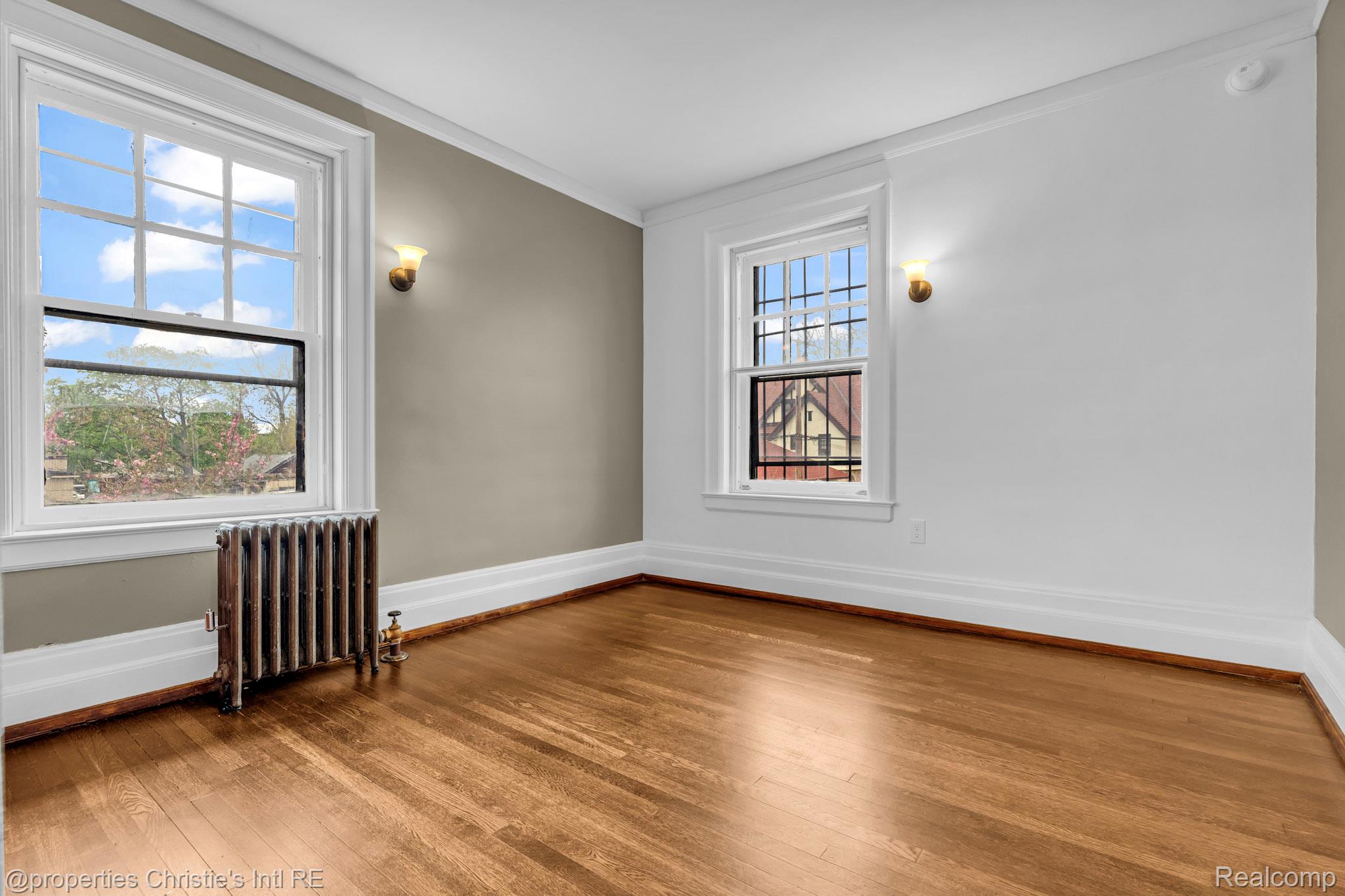 610 Chicago Boulevard