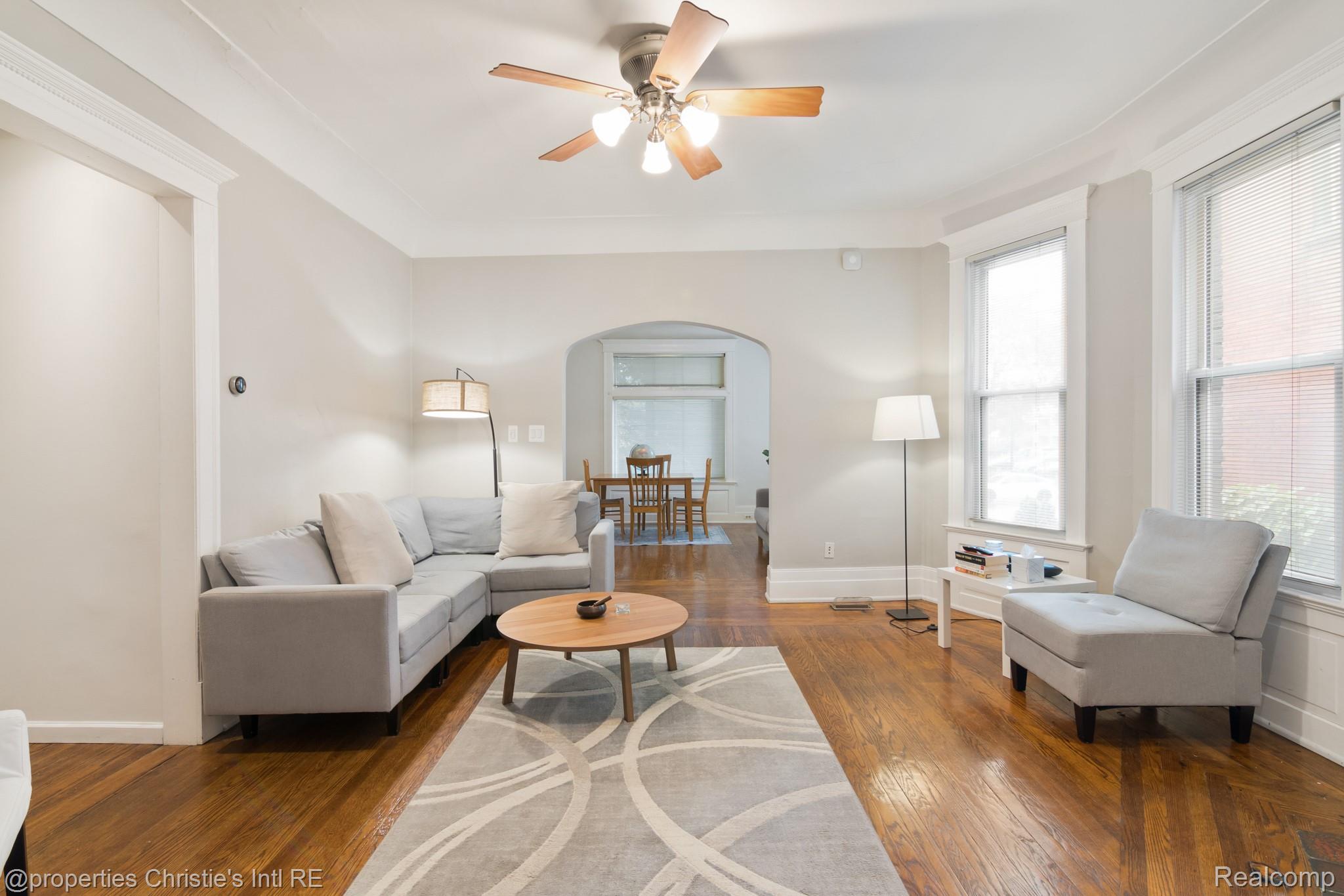 4751 Trumbull Street