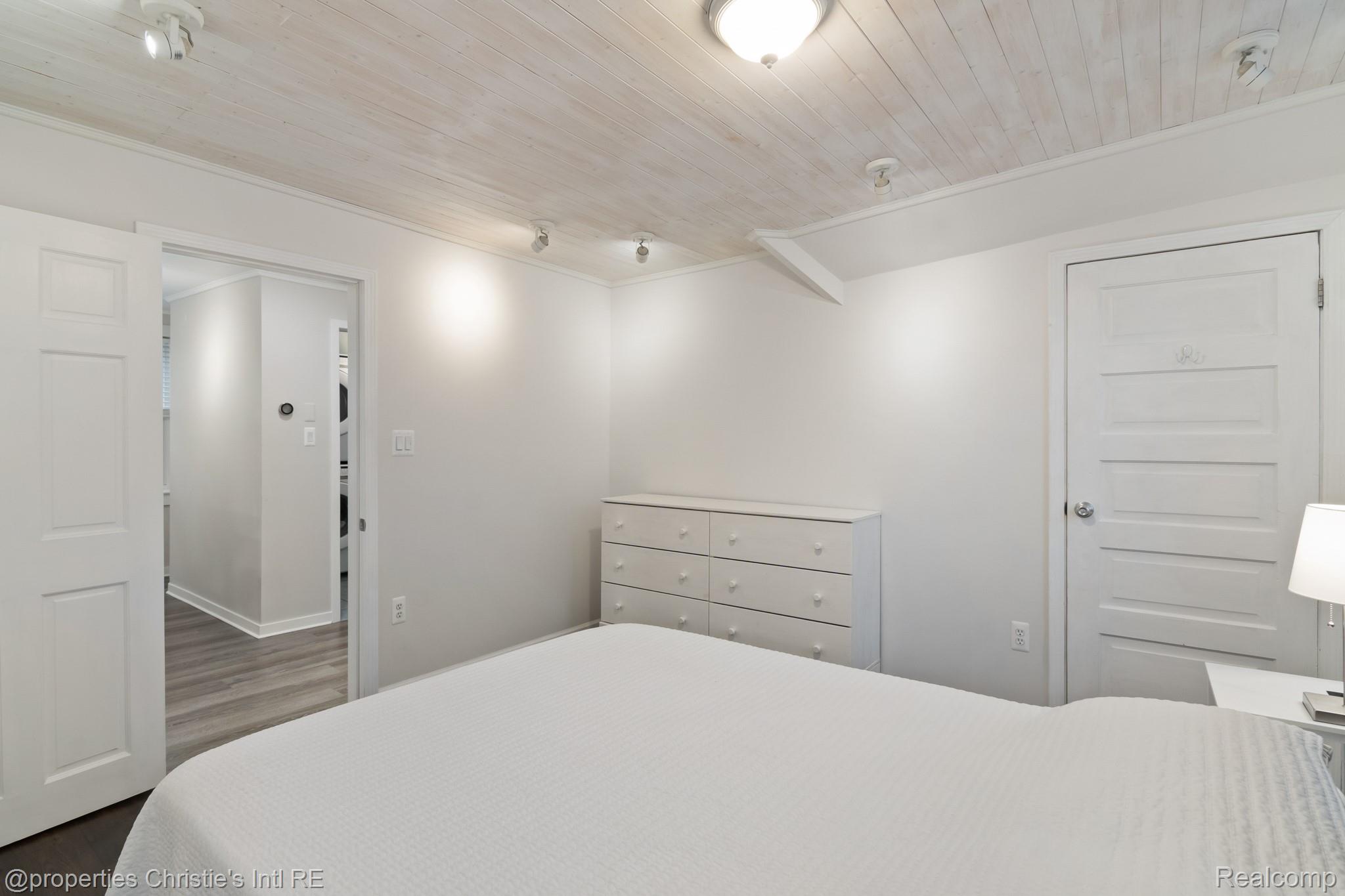 4751 Trumbull Street