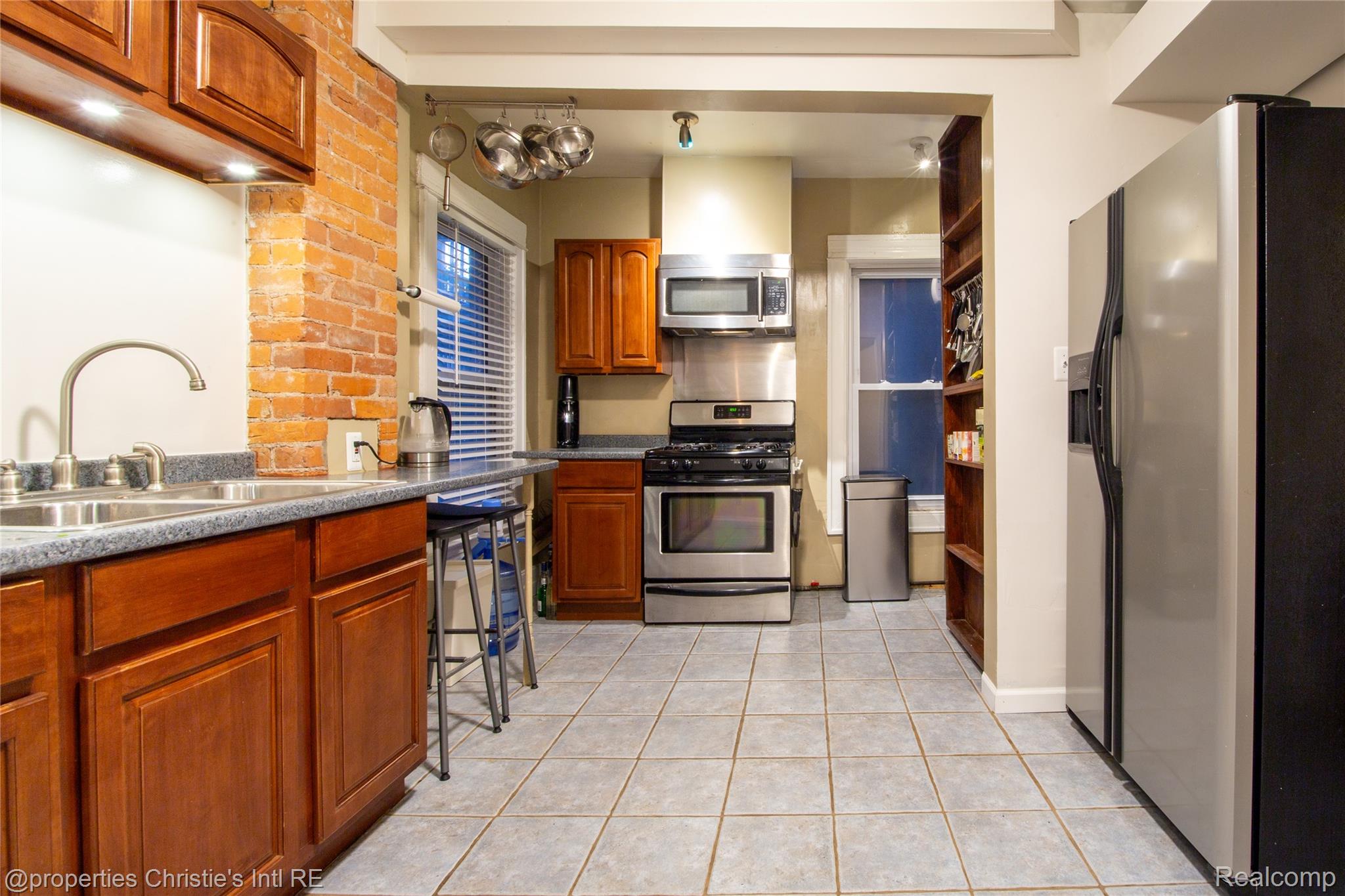 4751 Trumbull Street