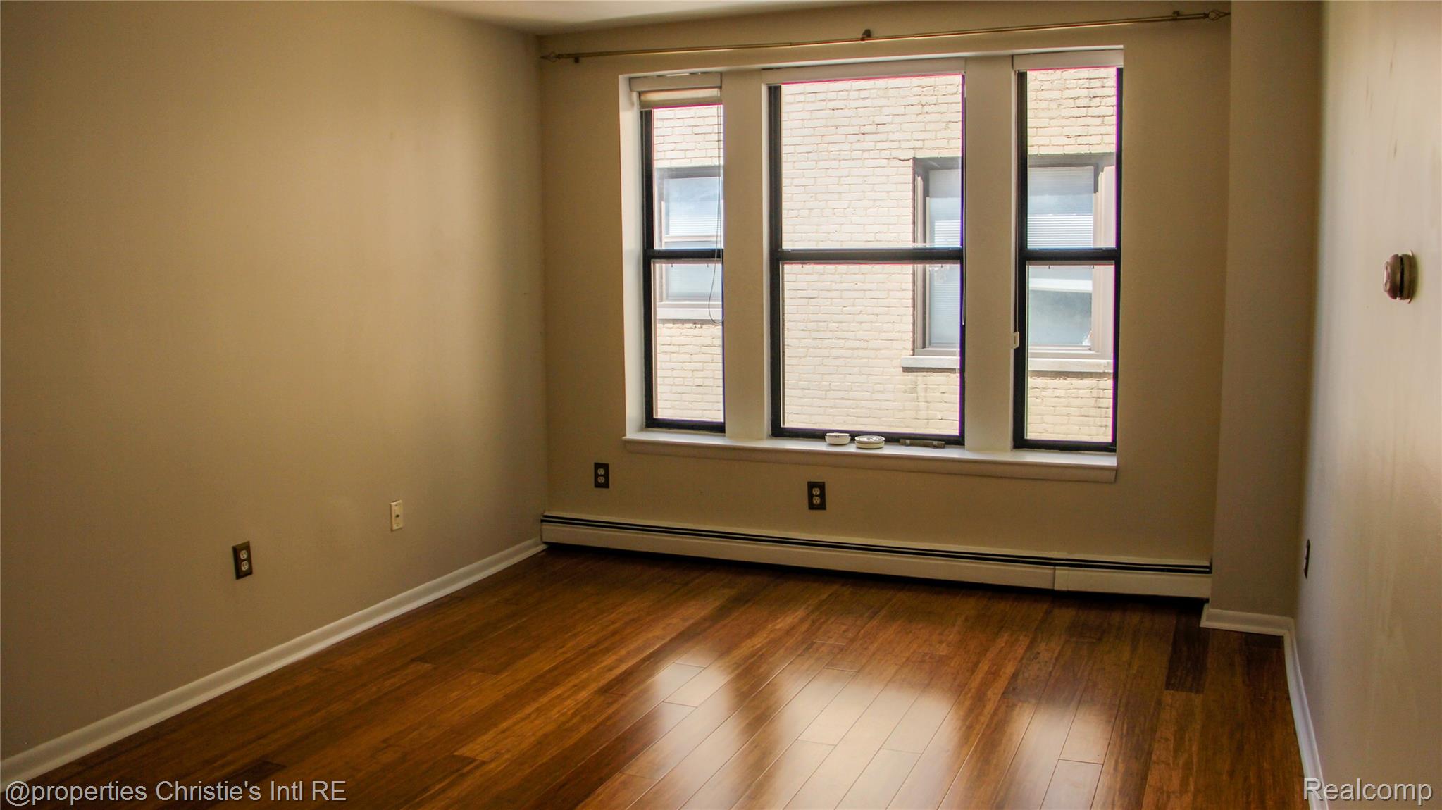 120 Seward Street 310