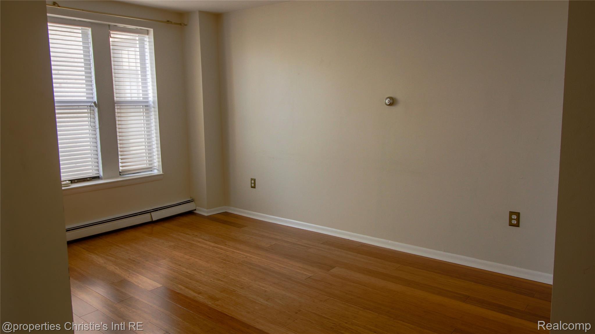 120 Seward Street 310