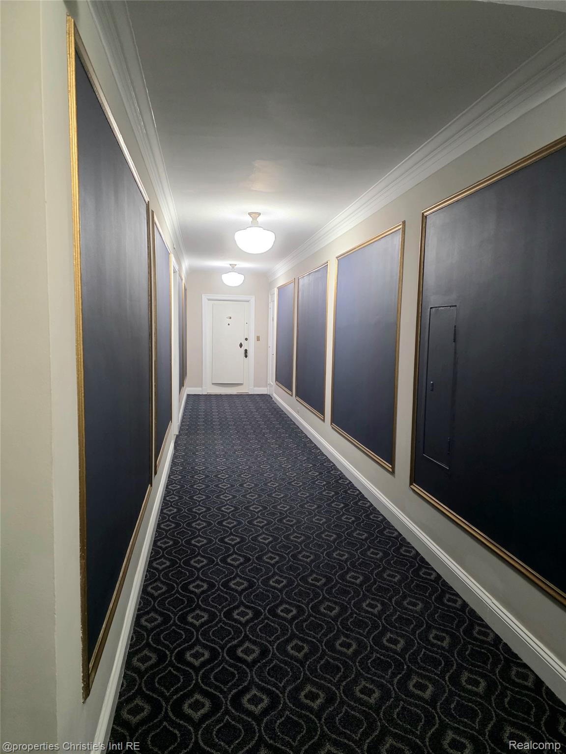15 E KIRBY Street 829