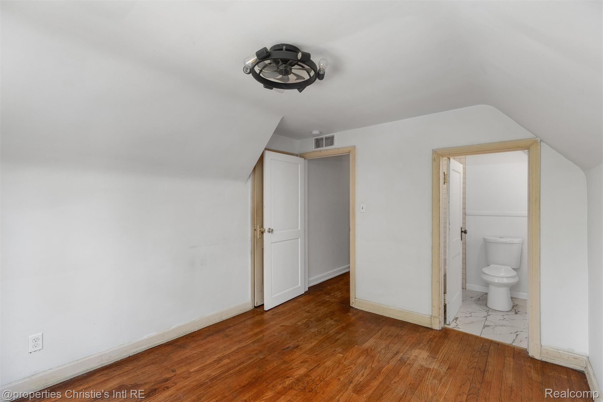 3205 Sherbourne Road