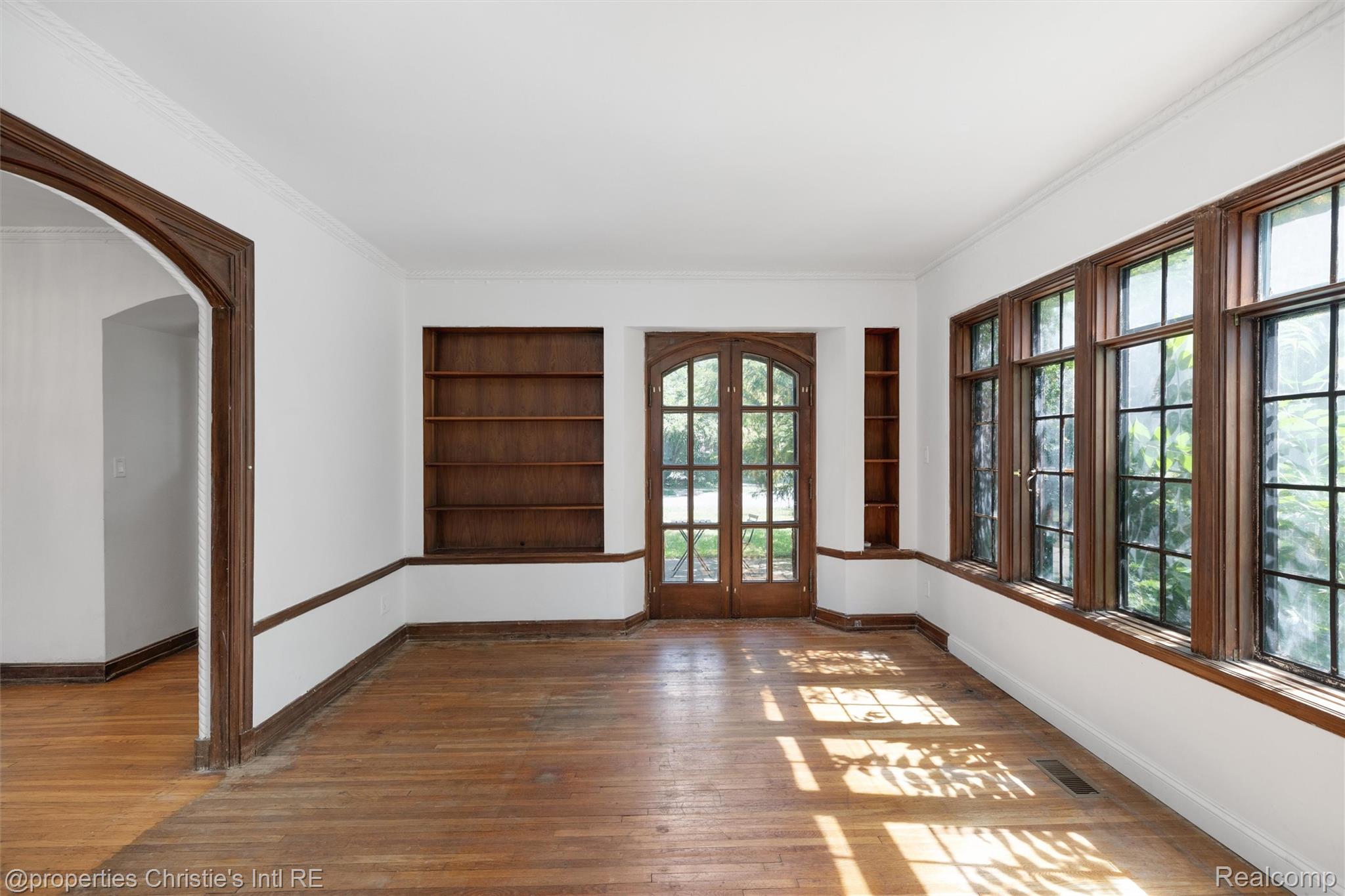 3205 Sherbourne Road