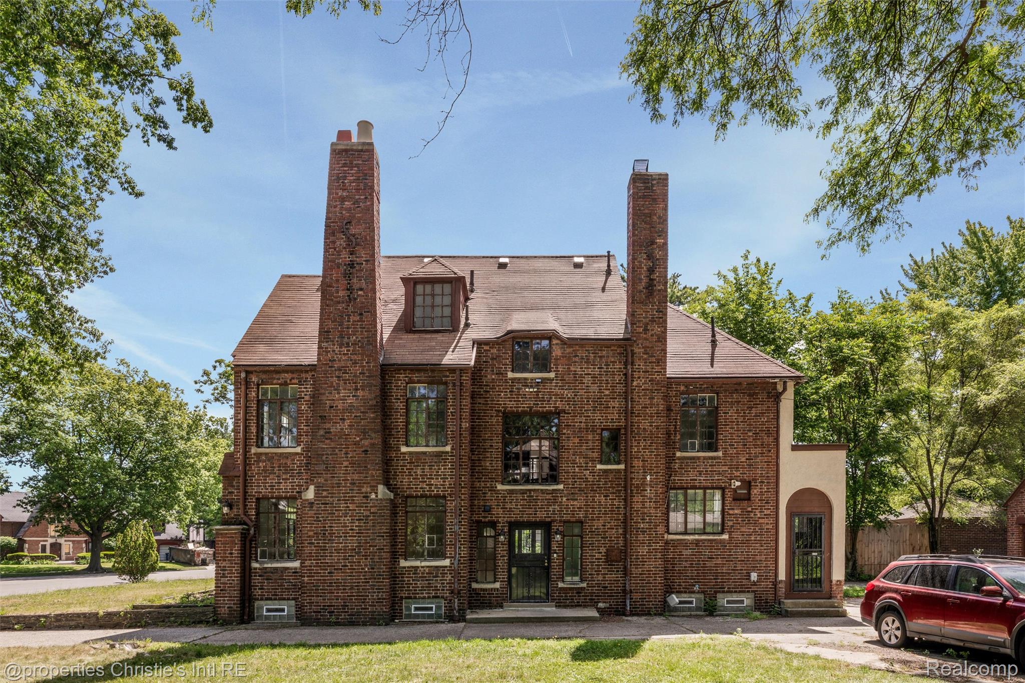 3205 Sherbourne Road