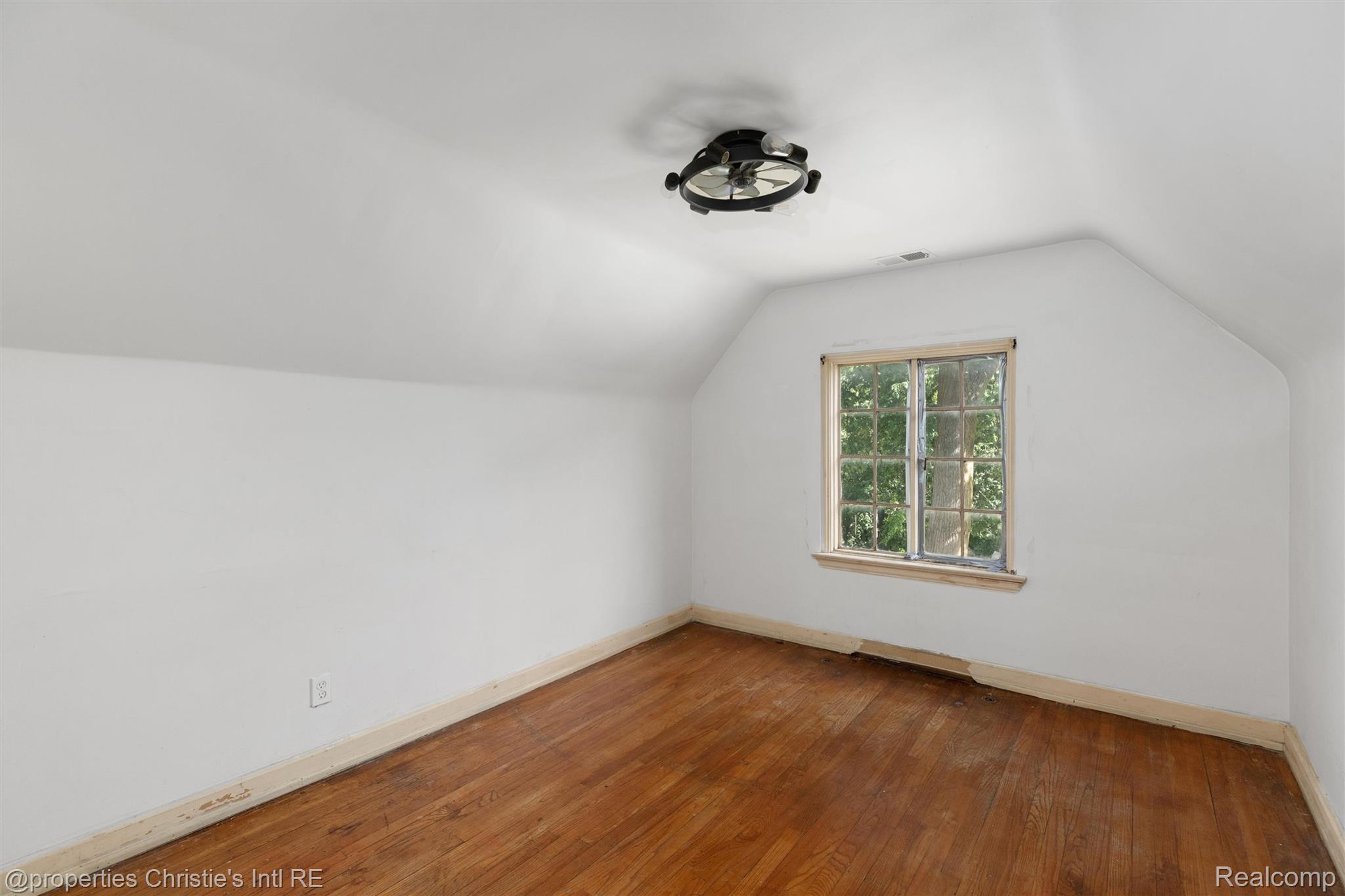 3205 Sherbourne Road