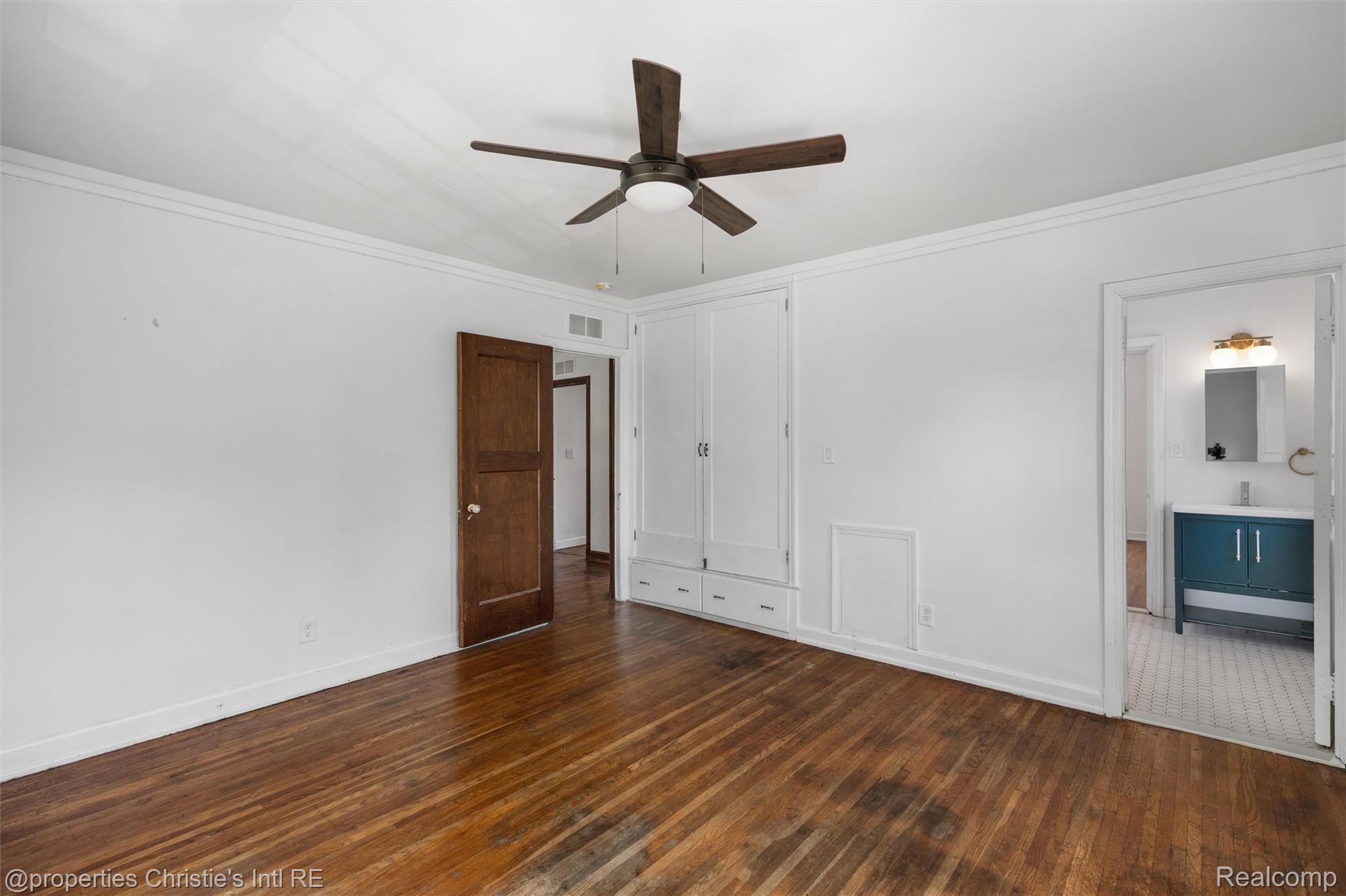 3205 Sherbourne Road