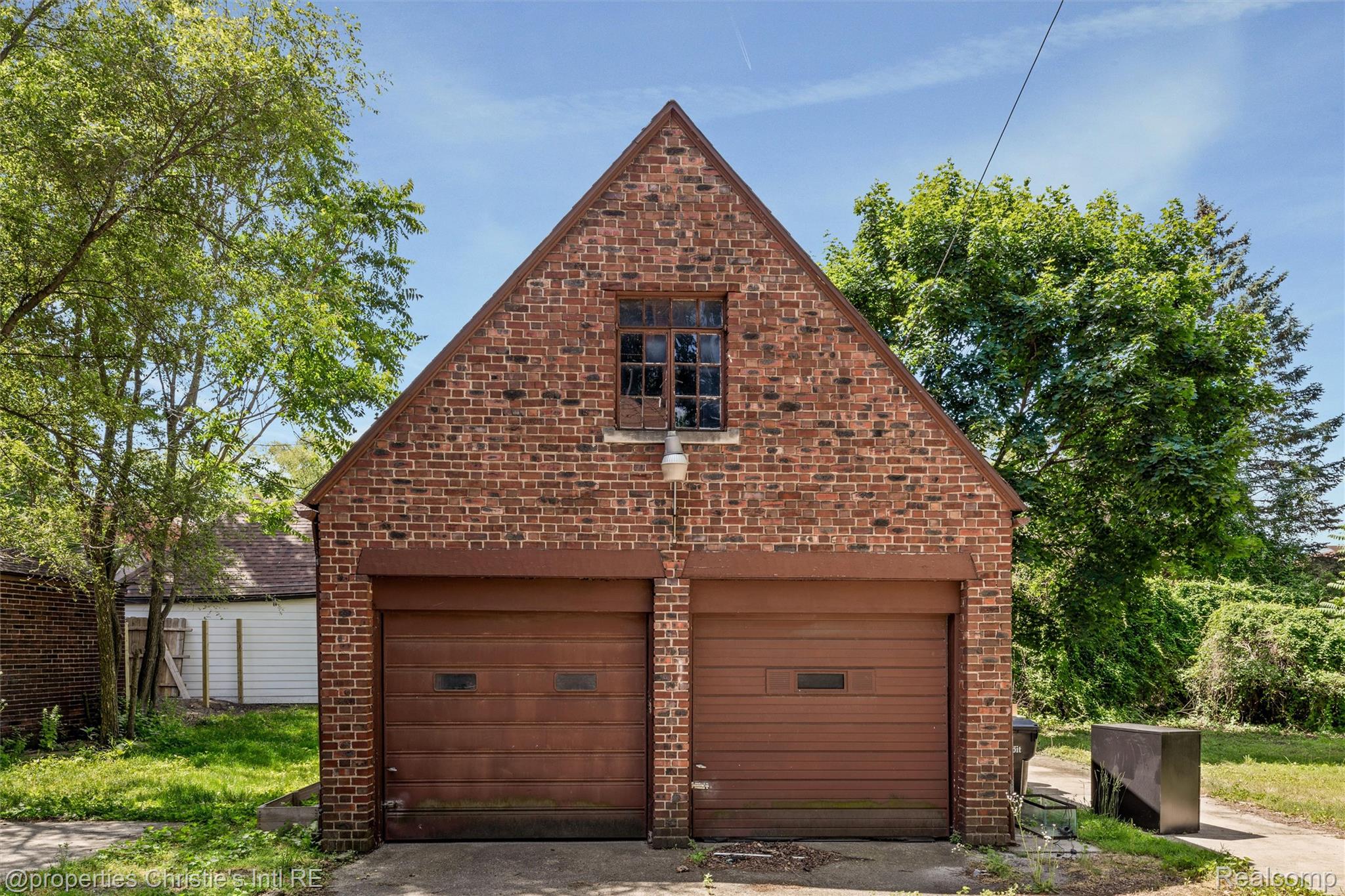 3205 Sherbourne Road