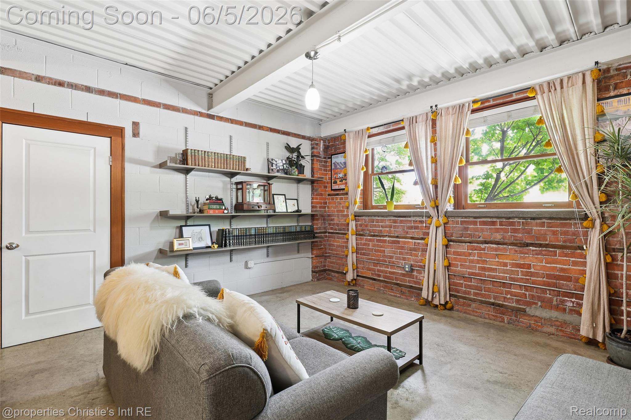112 Watson Street 22