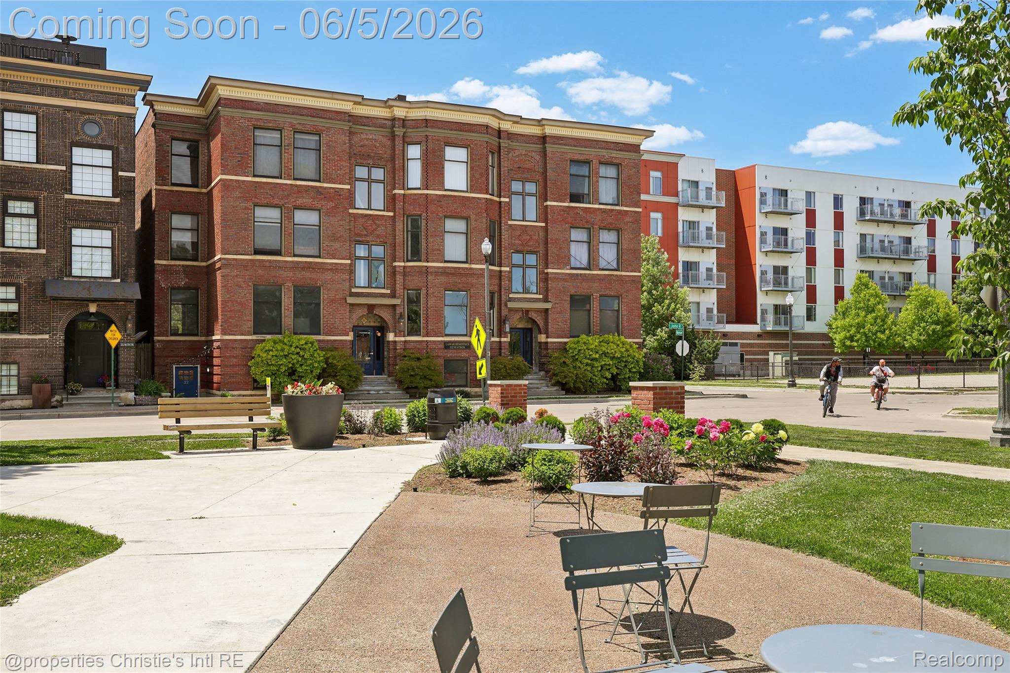 112 Watson Street 22
