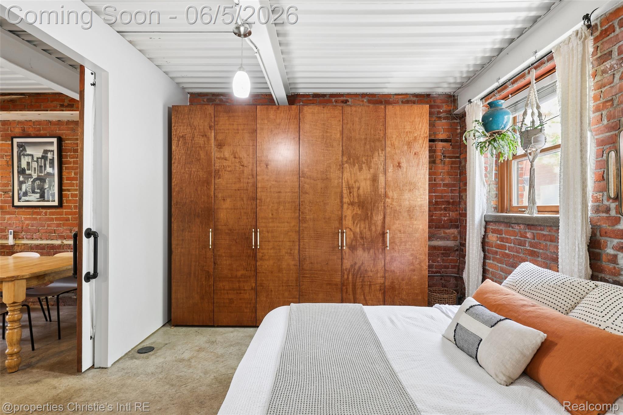 112 Watson Street 22