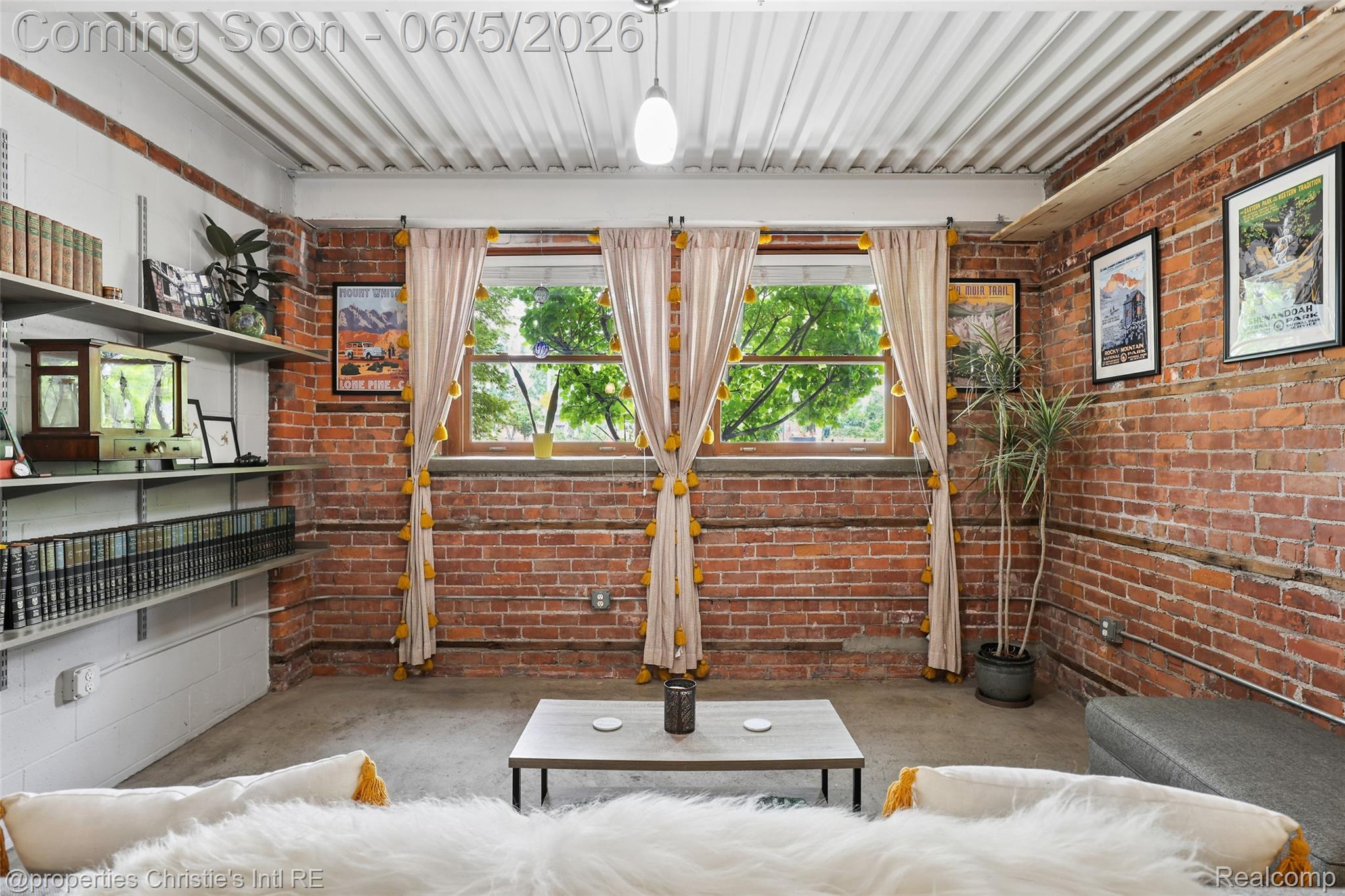 112 Watson Street 22