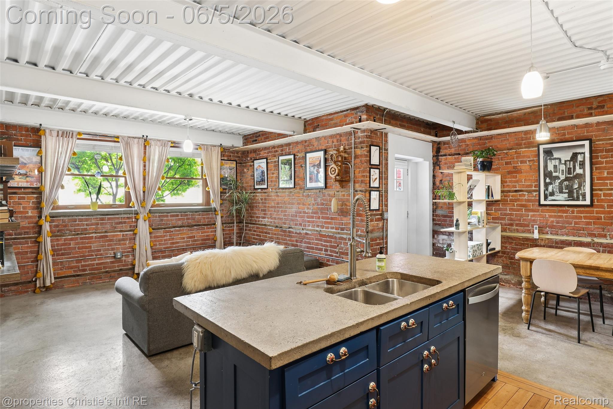 112 Watson Street 22