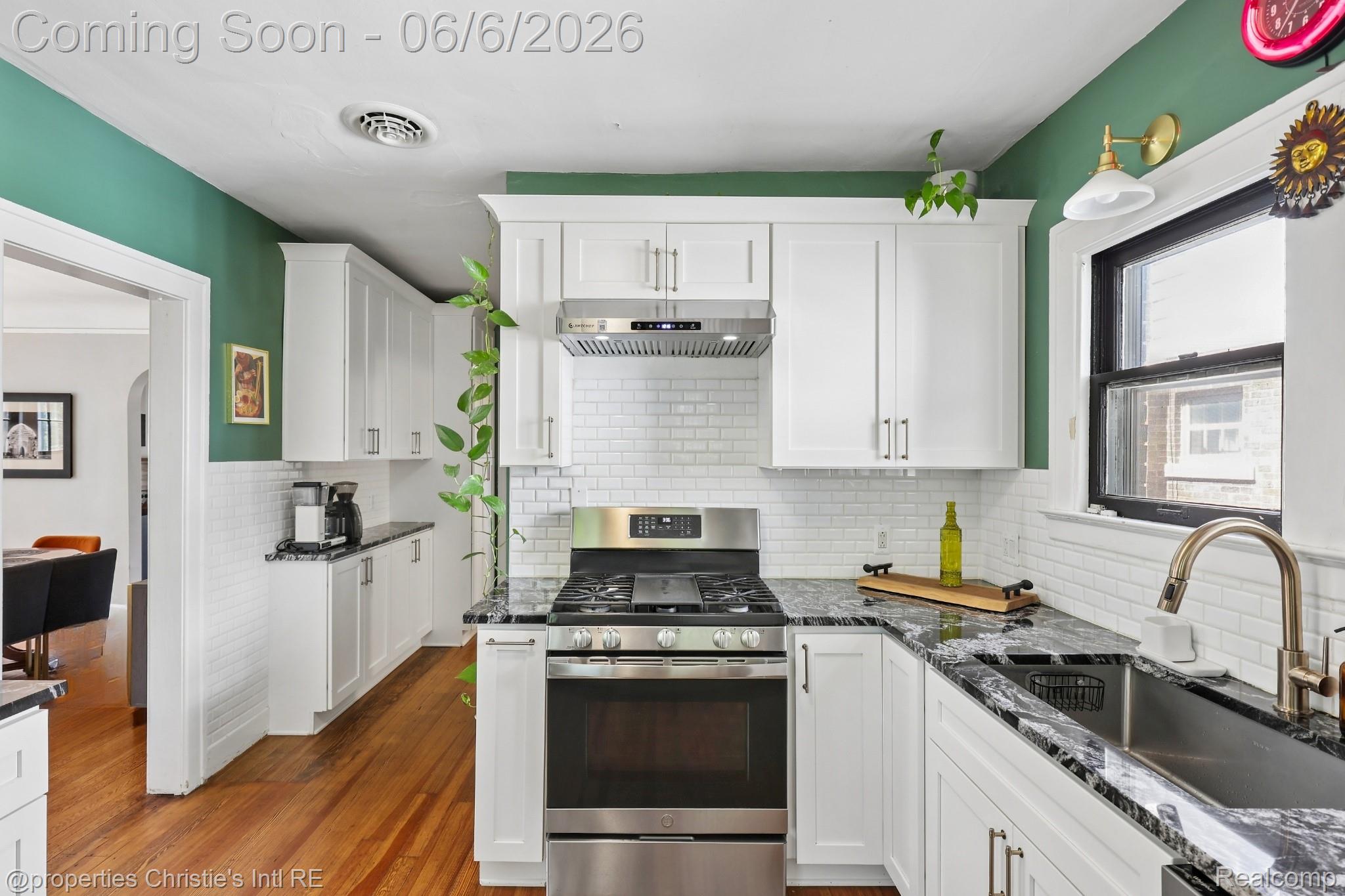 2239 Atkinson Street