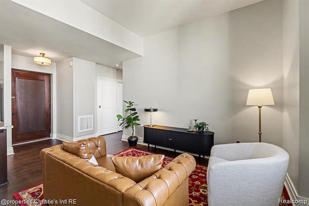 1 Park Avenue Unit: 1313