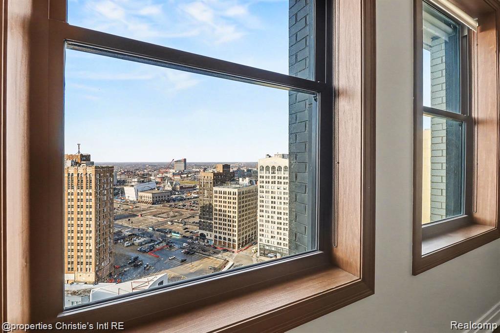 1 Park Avenue Unit: 1313