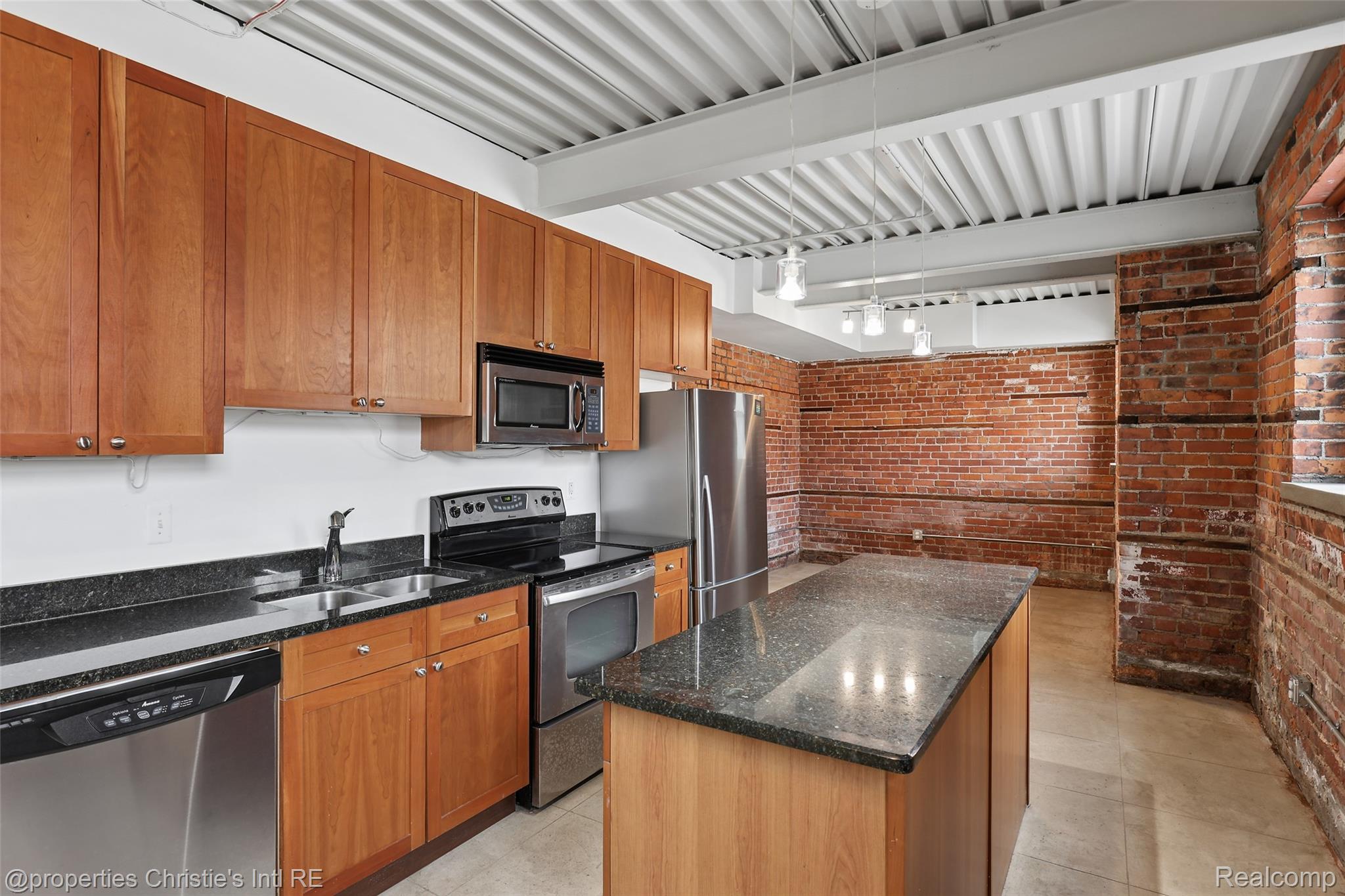 112 Watson Street Unit: 20