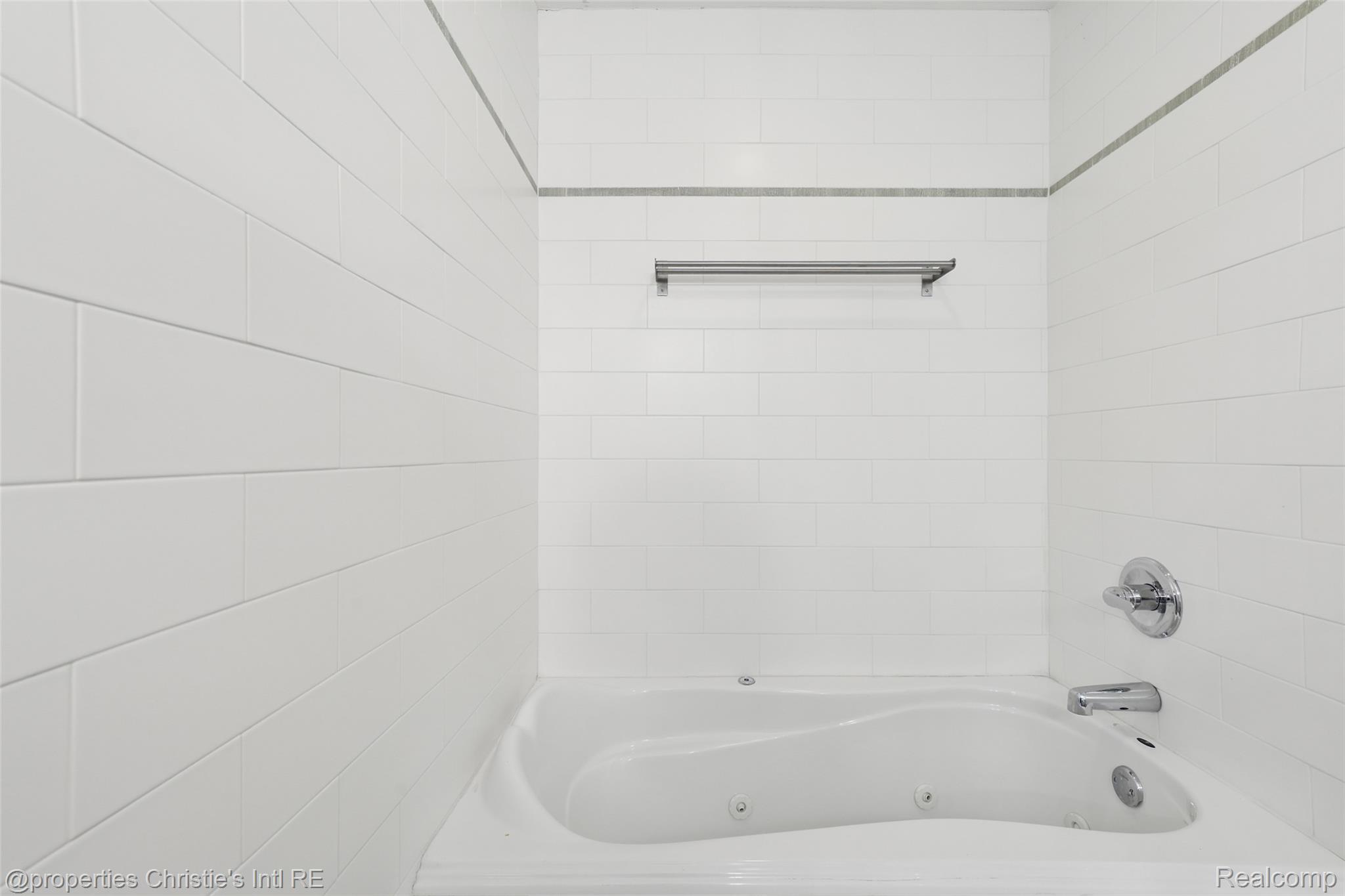 112 Watson Street Unit: 20