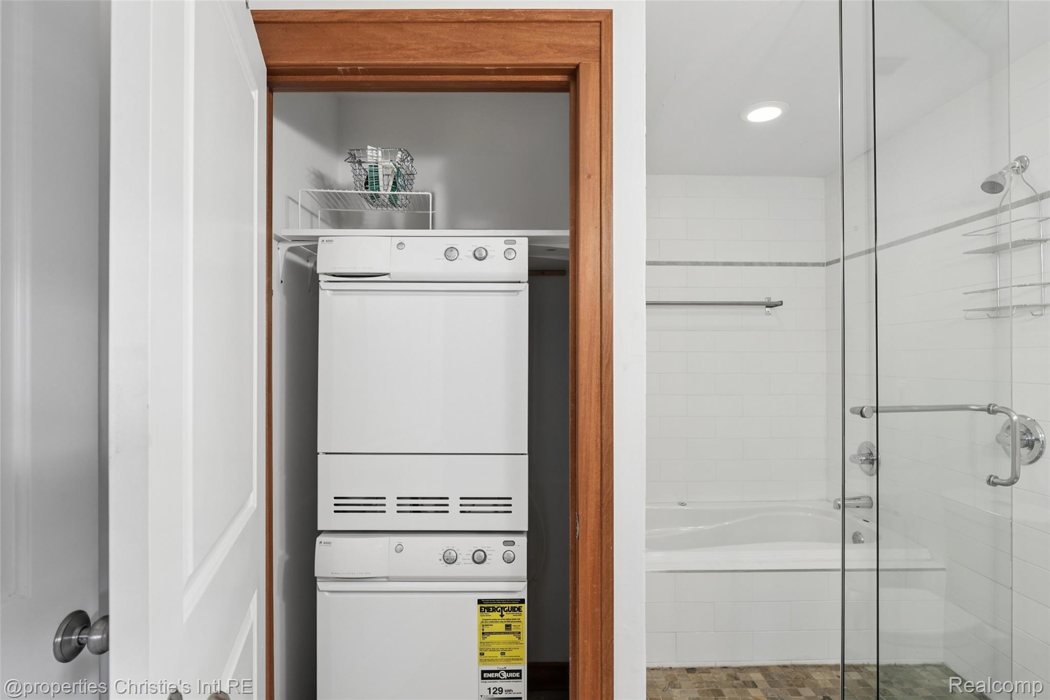 112 Watson Street Unit: 20