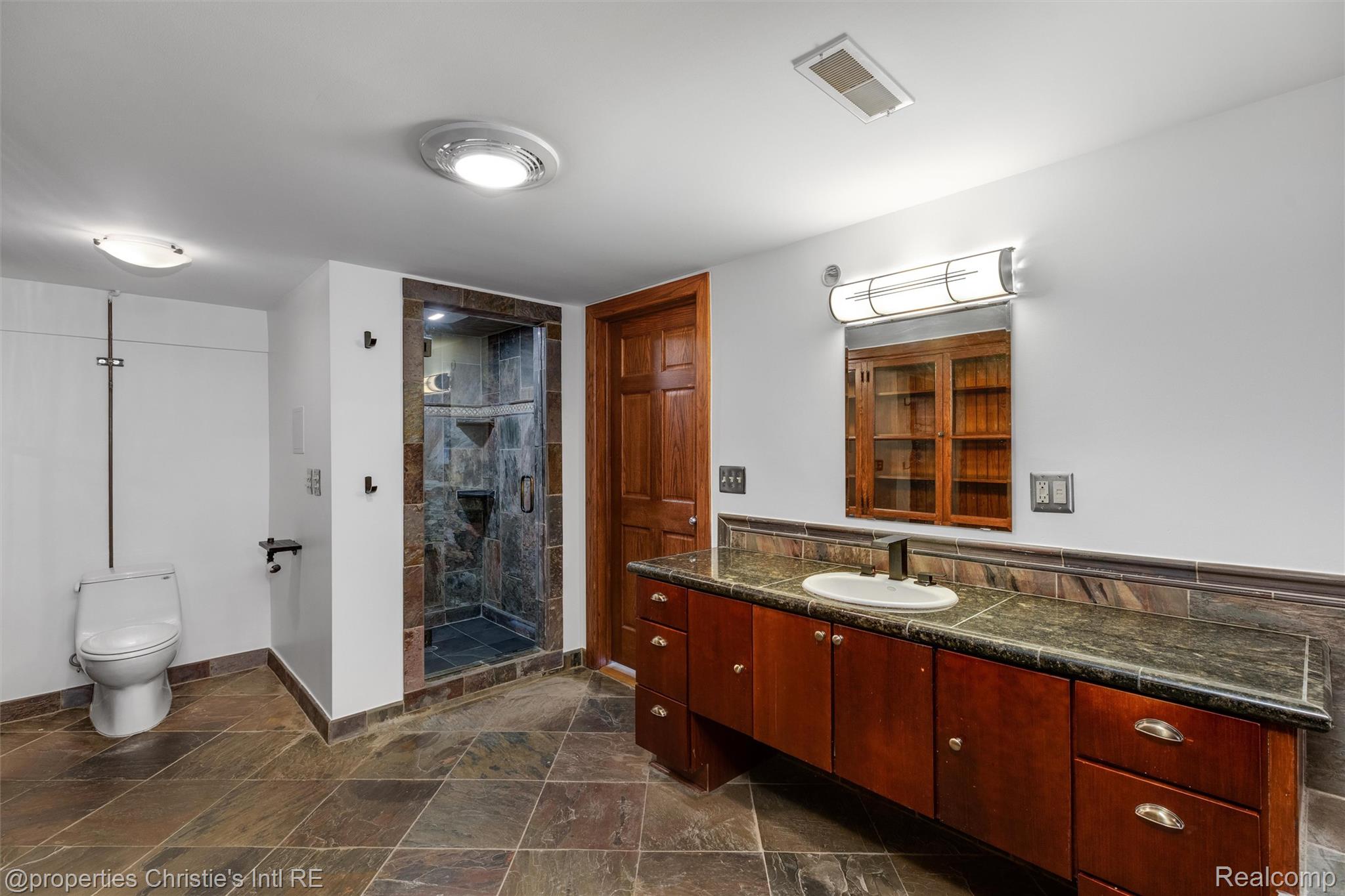 1395 Antietam Avenue Unit: 39