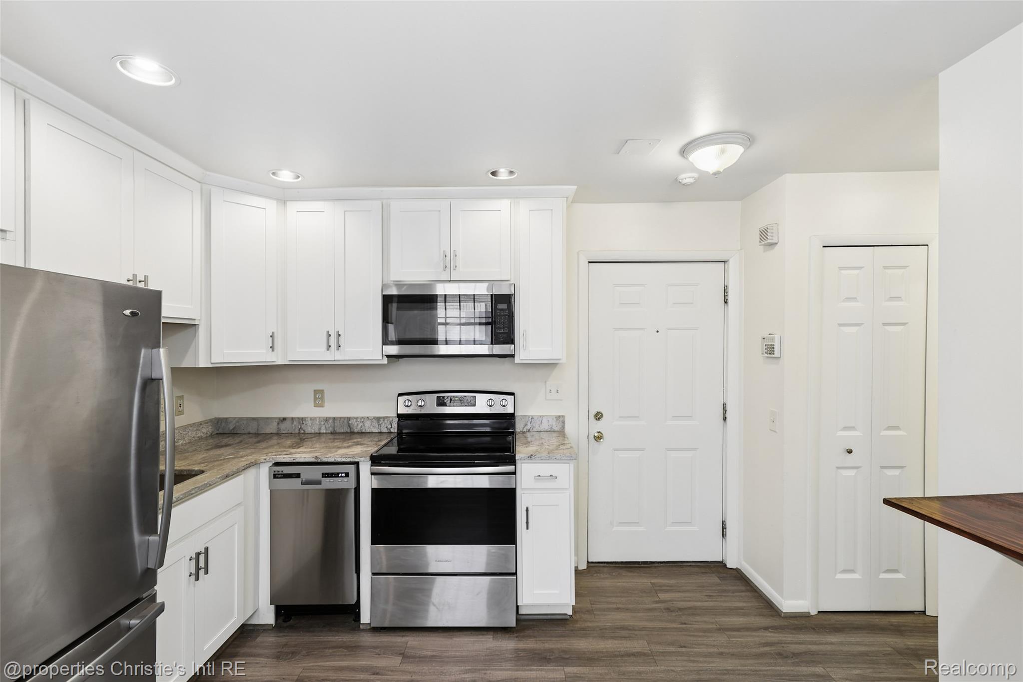 120 Seward Street Unit: 111