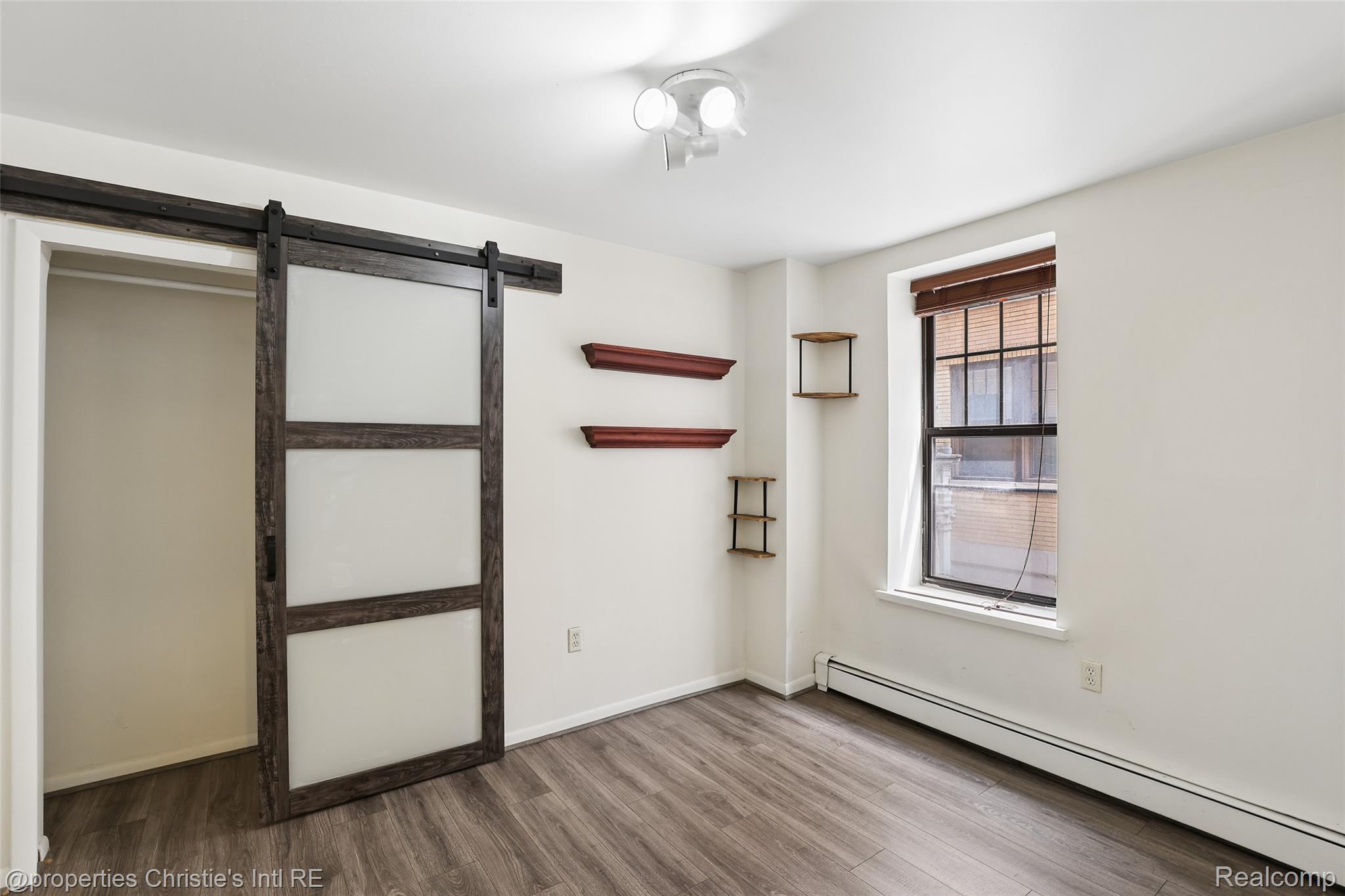 120 Seward Street Unit: 111