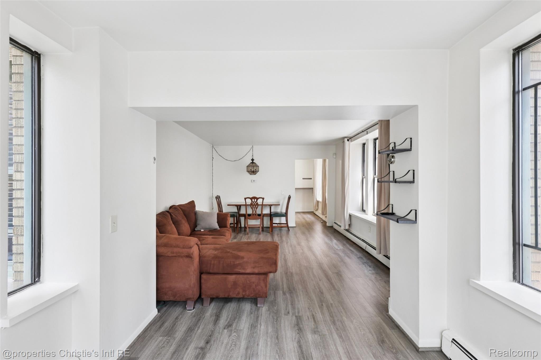 120 Seward Street Unit: 111