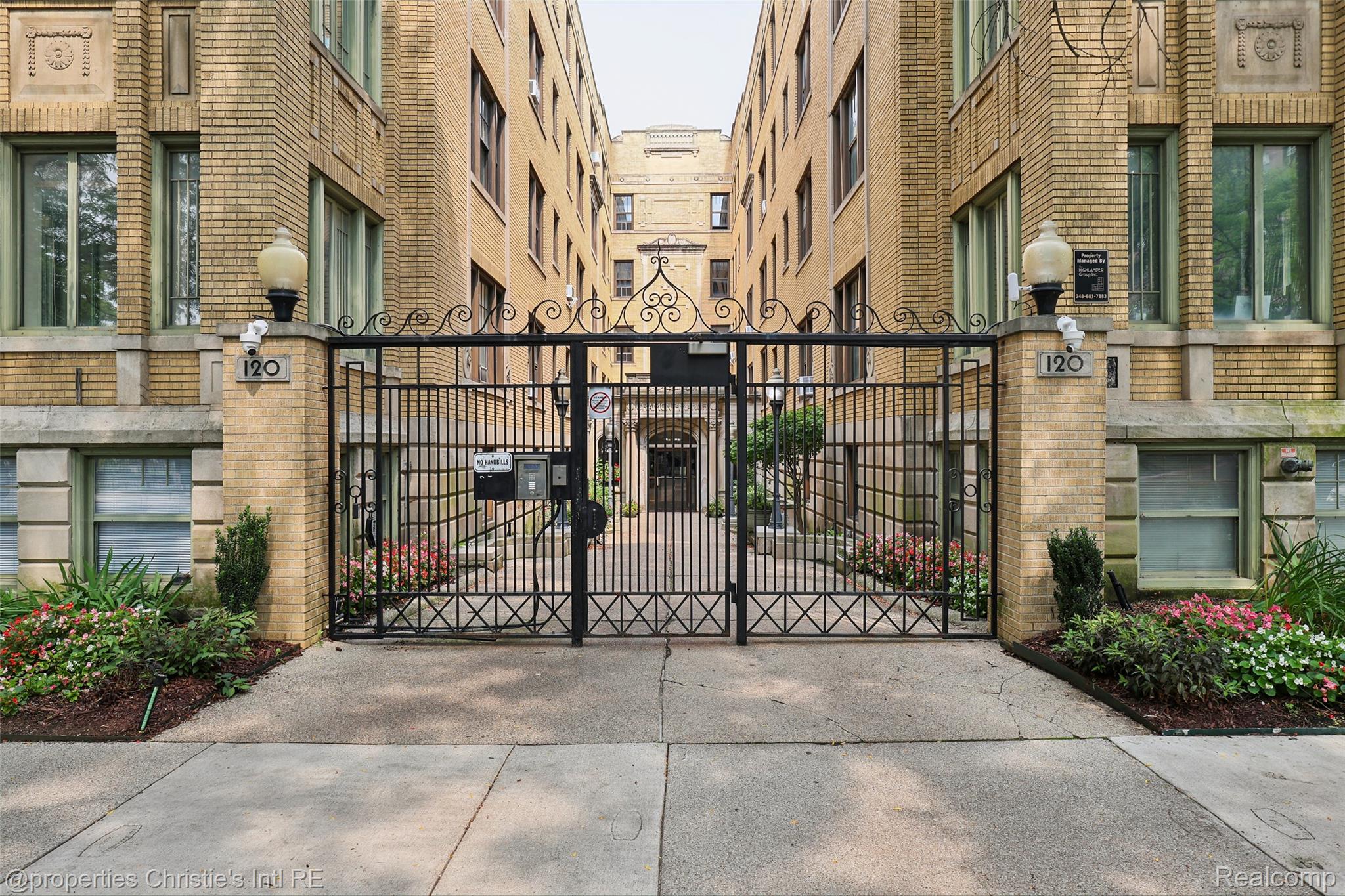 120 Seward Street Unit: 111