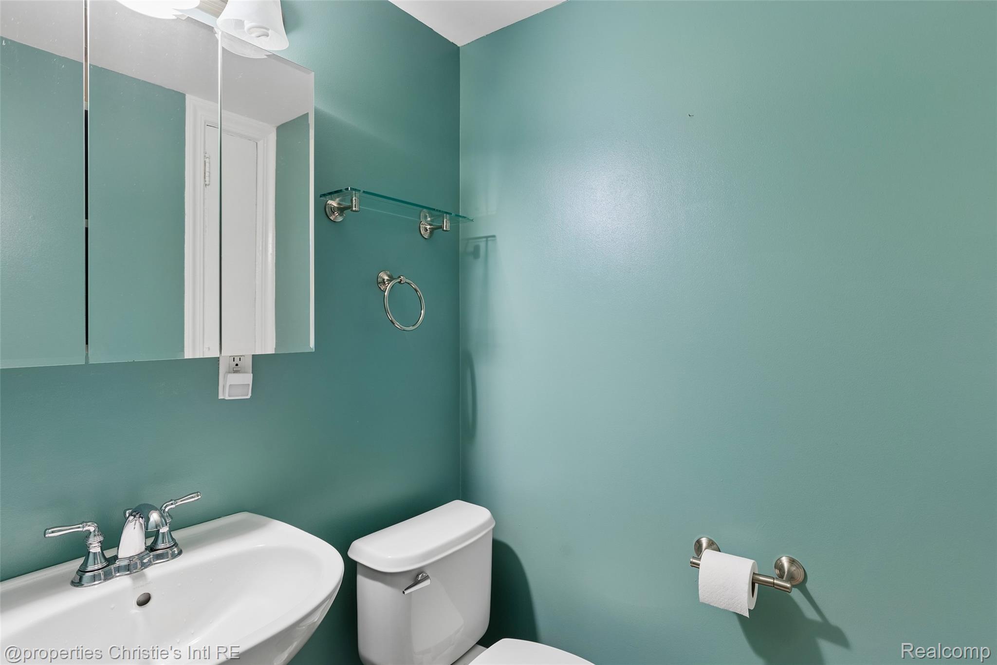15 E Kirby Street Unit: 1107