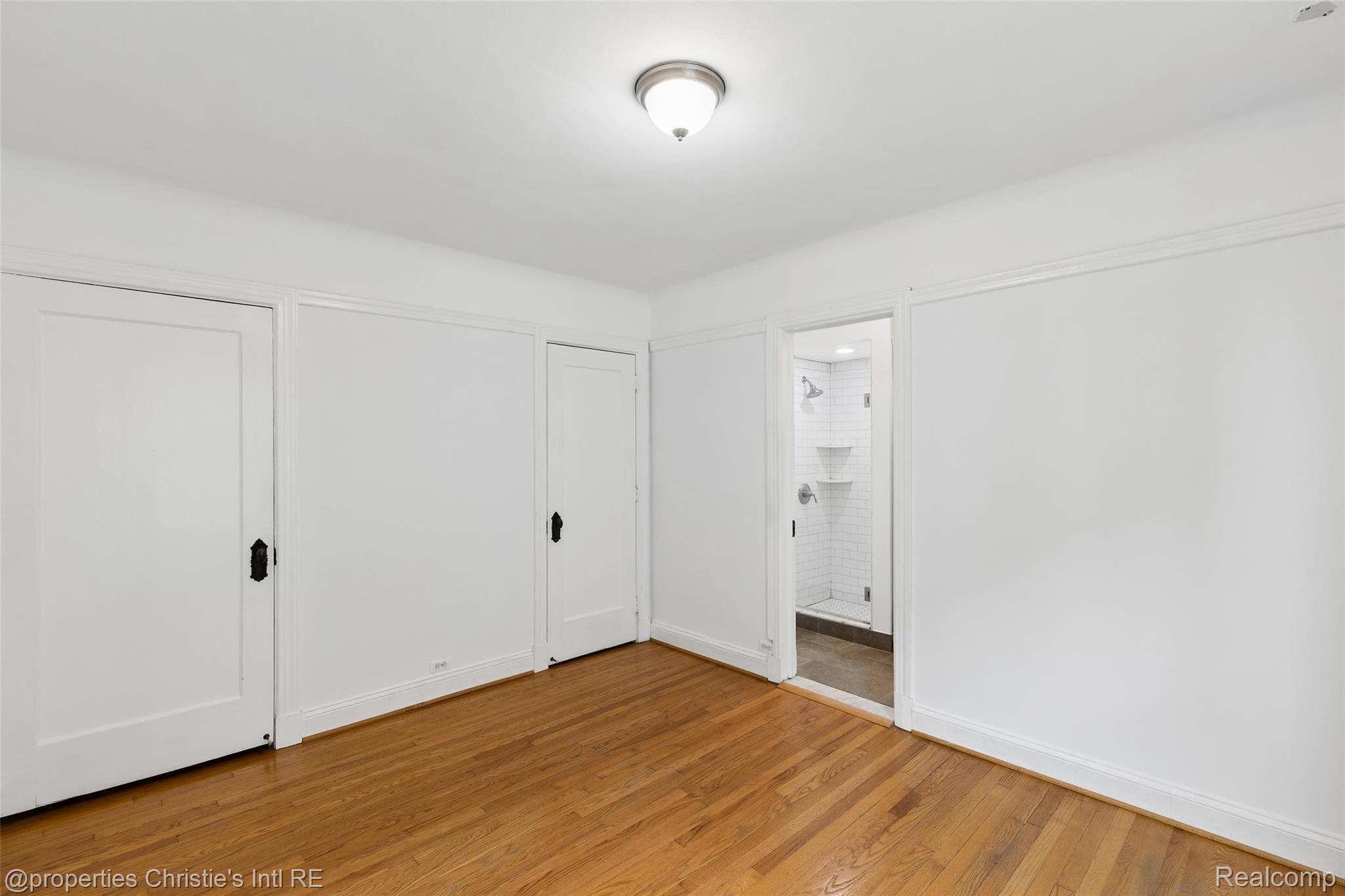 15 E Kirby Street Unit: 1107