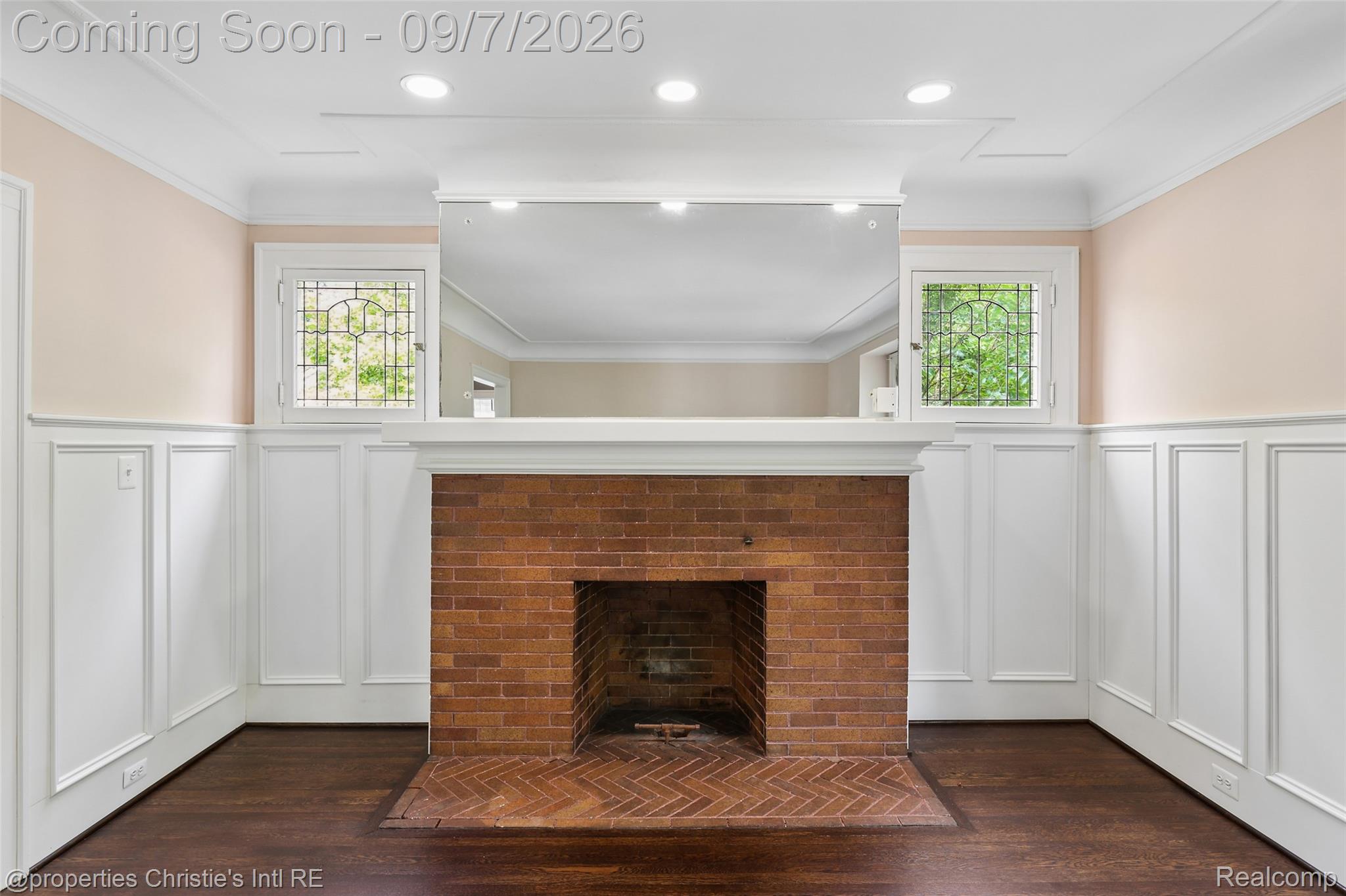 8177 La Salle Boulevard