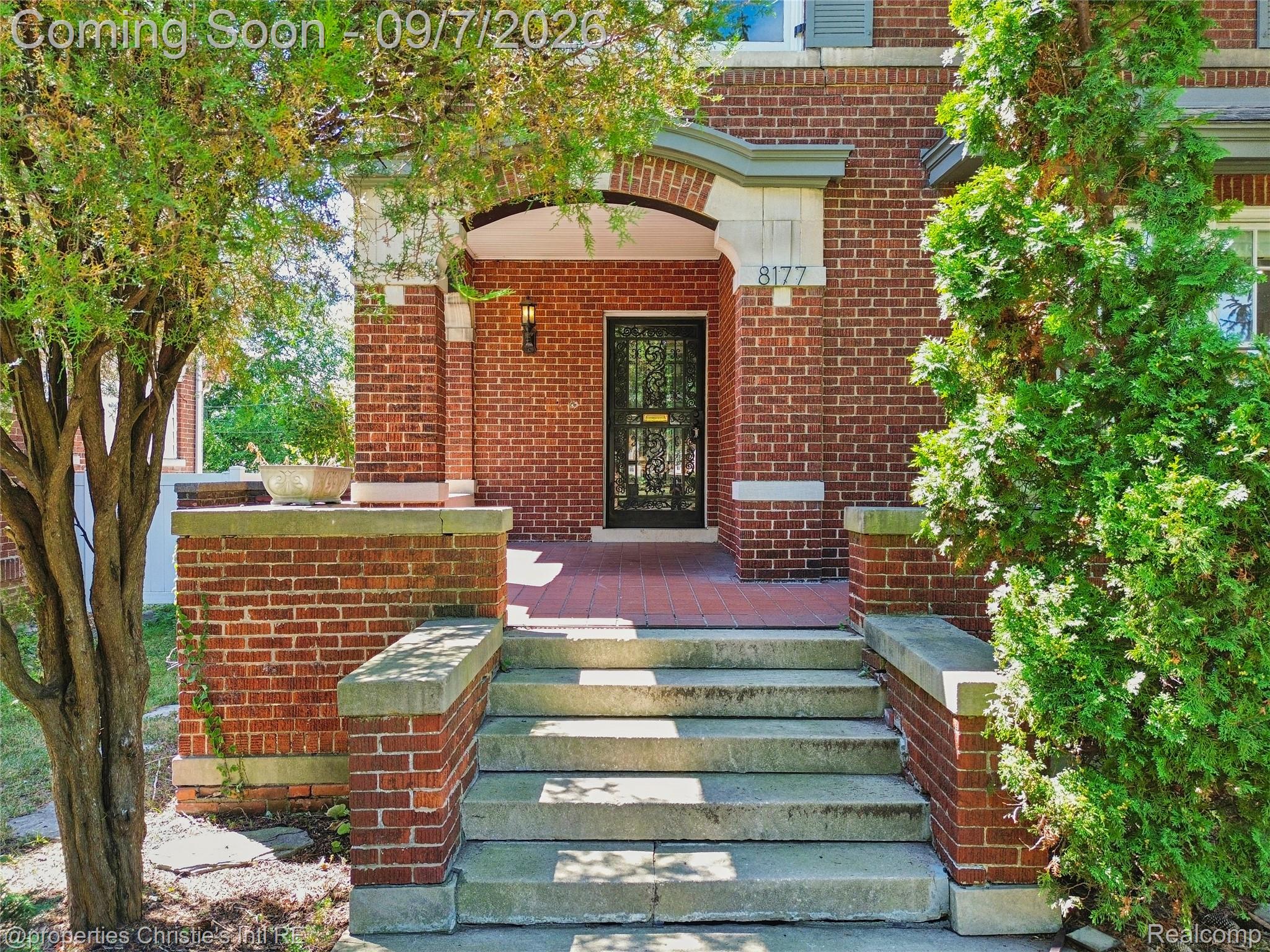 8177 La Salle Boulevard