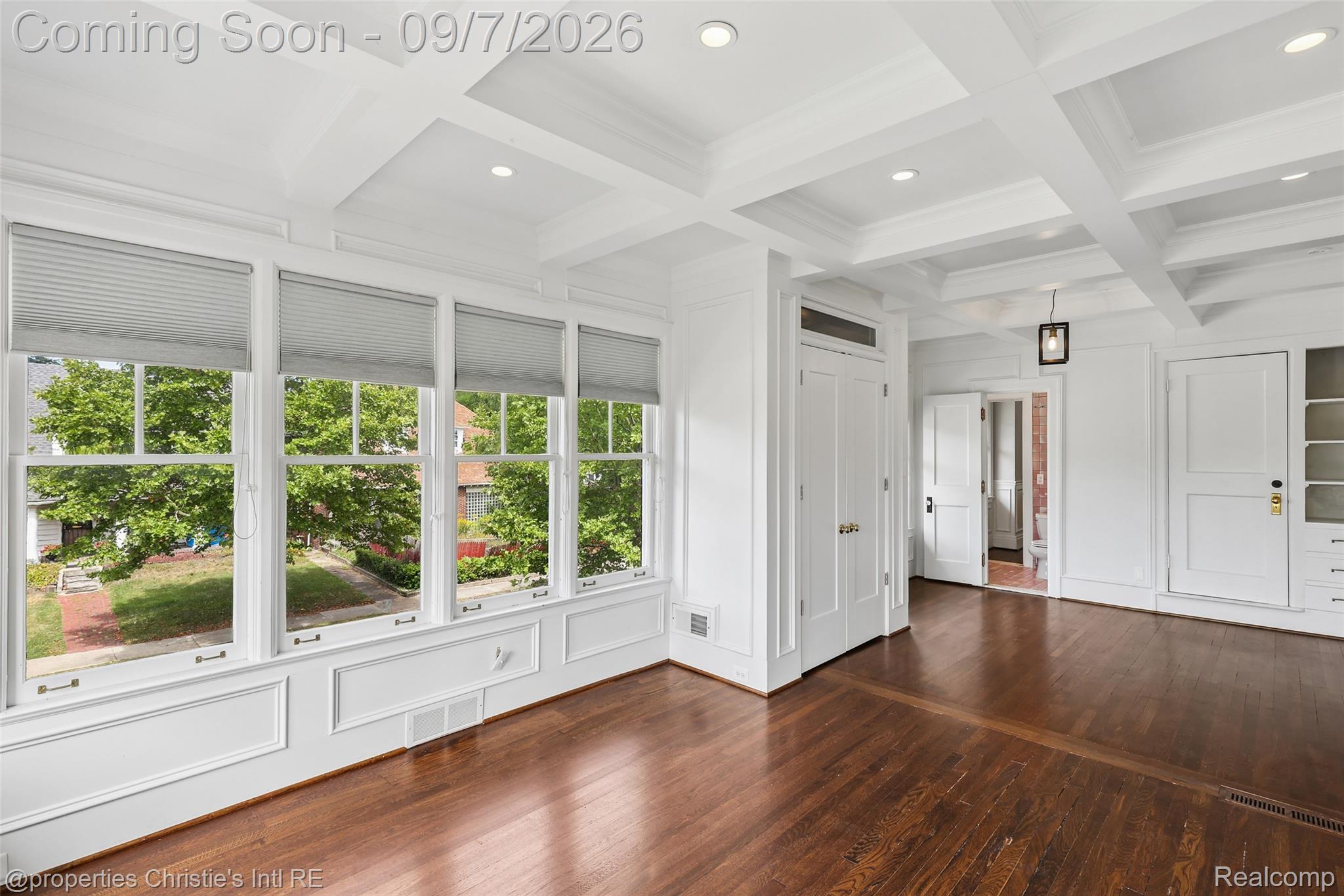8177 La Salle Boulevard