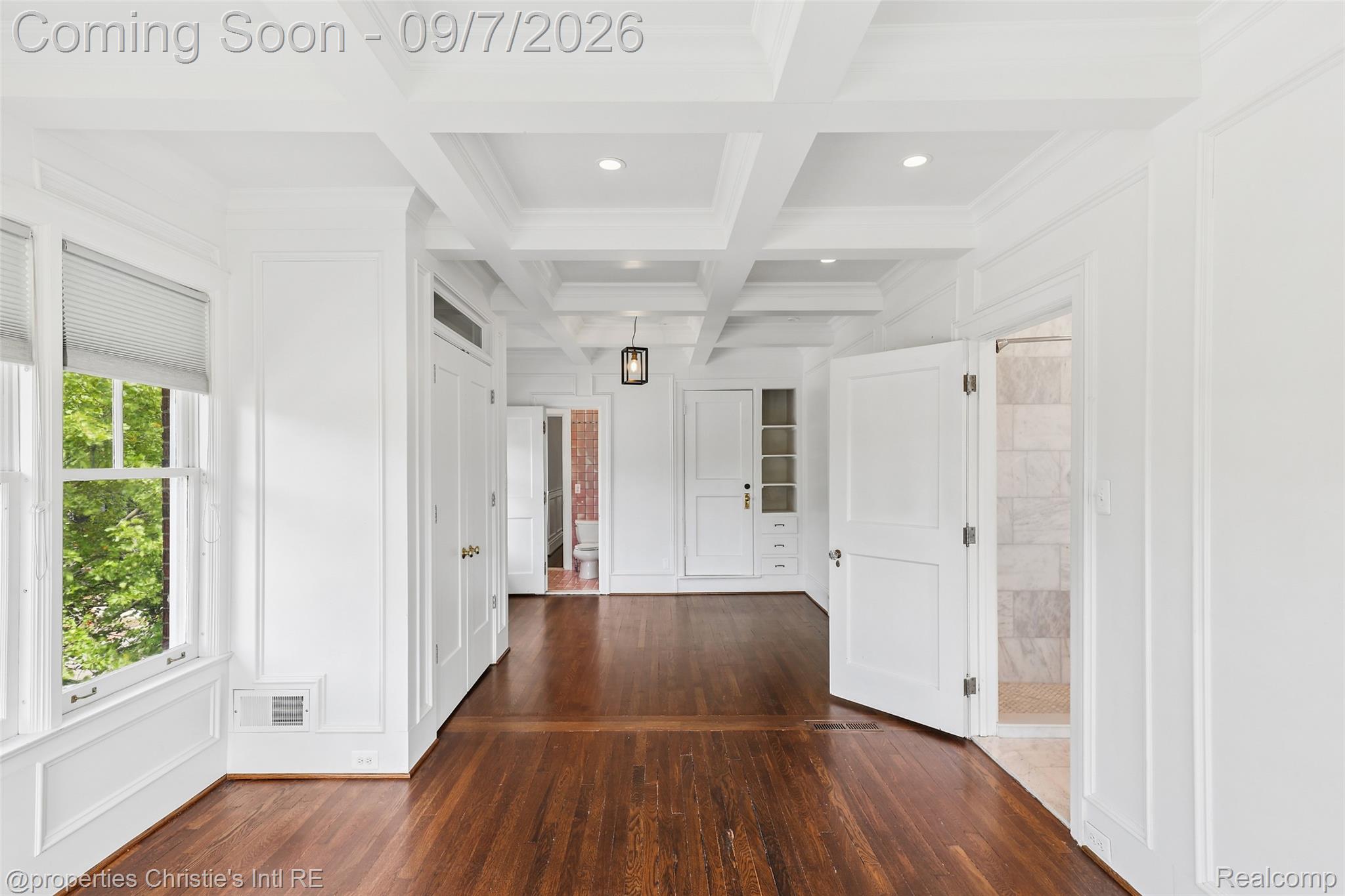 8177 La Salle Boulevard