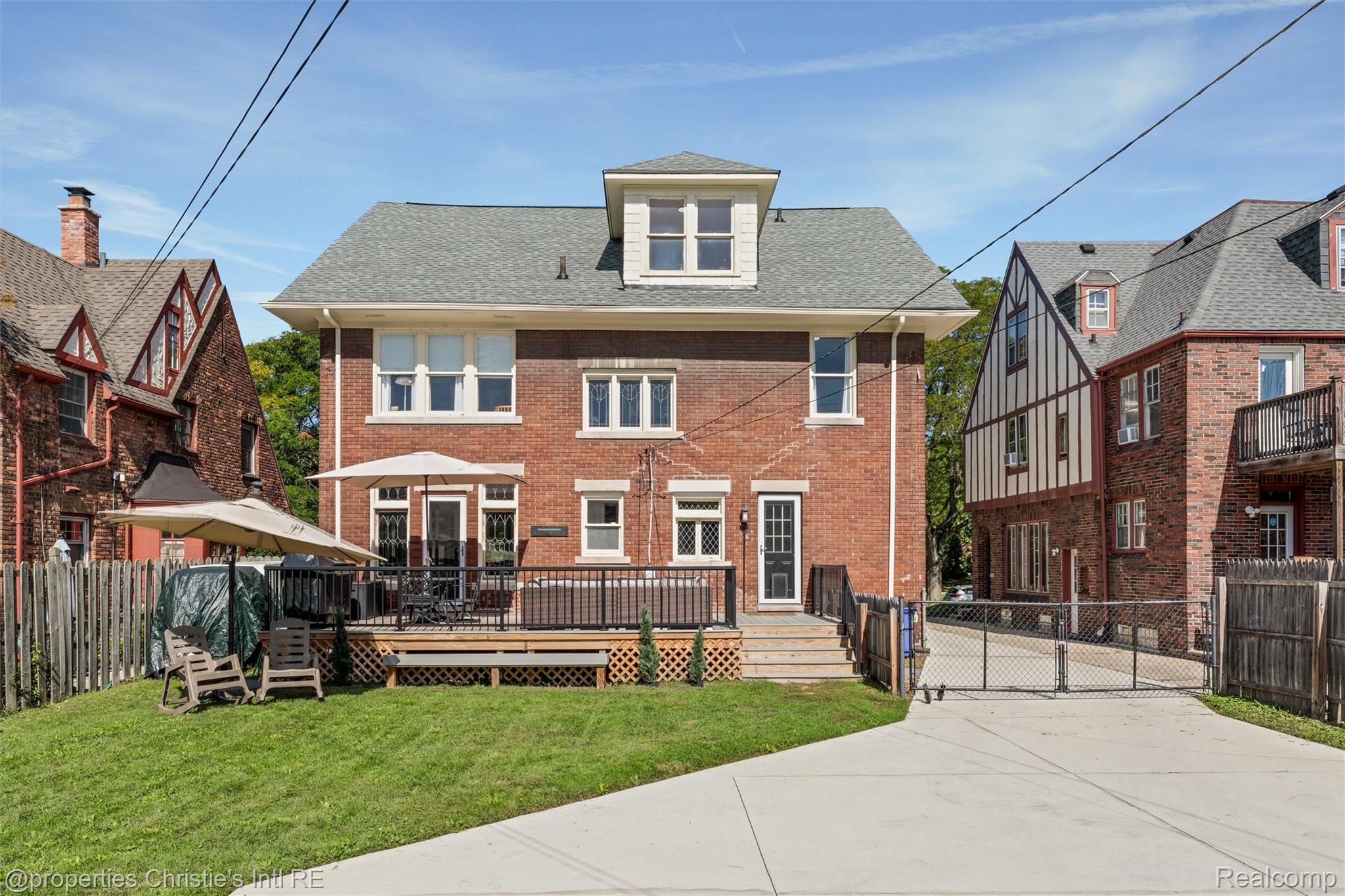2325 W Boston Boulevard