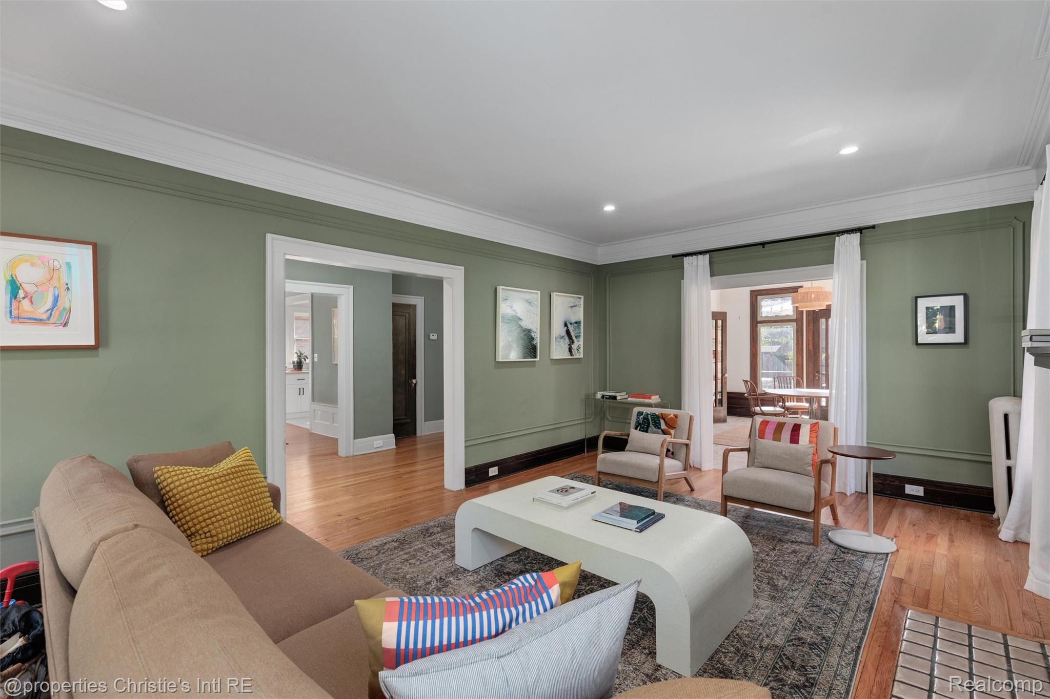 2325 W Boston Boulevard