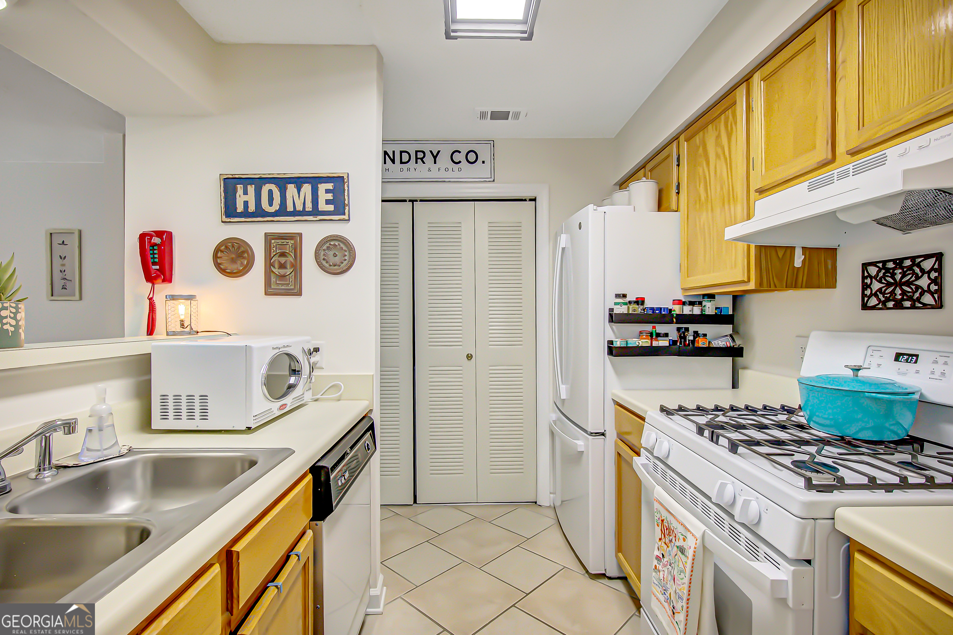 721 Ridgefield Drive