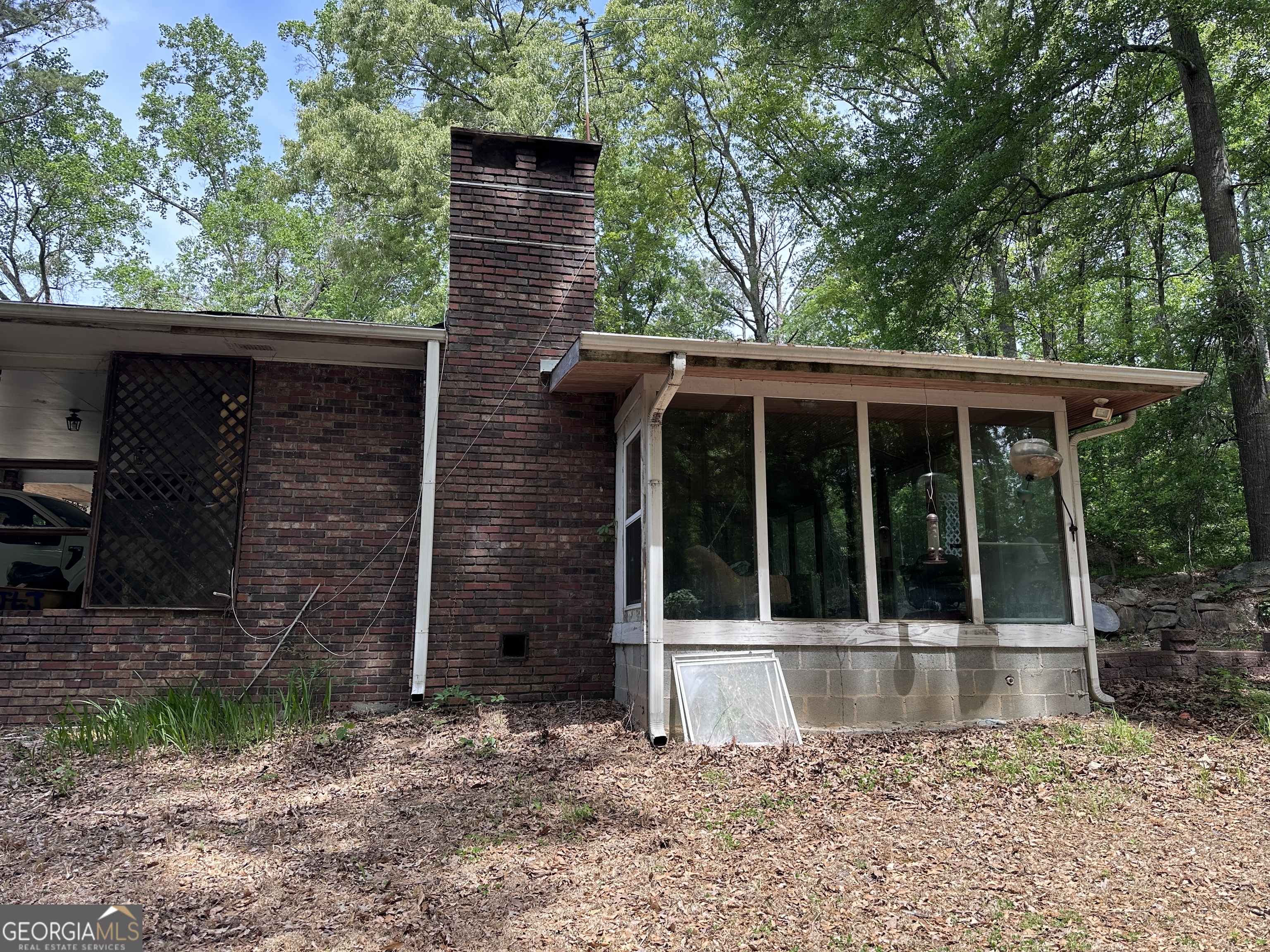 2828 Flat Shoals Road