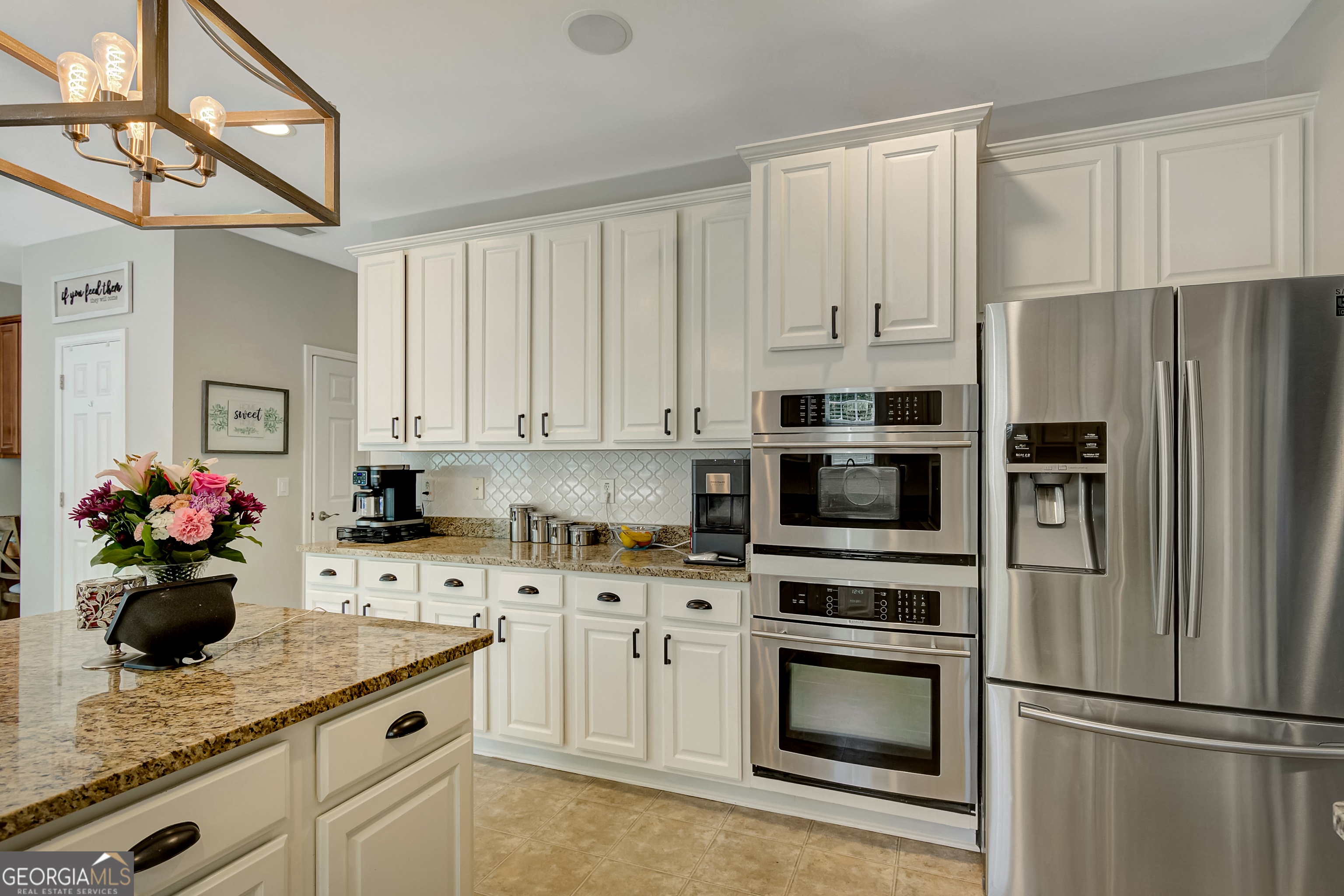 381 Rosebay Lane