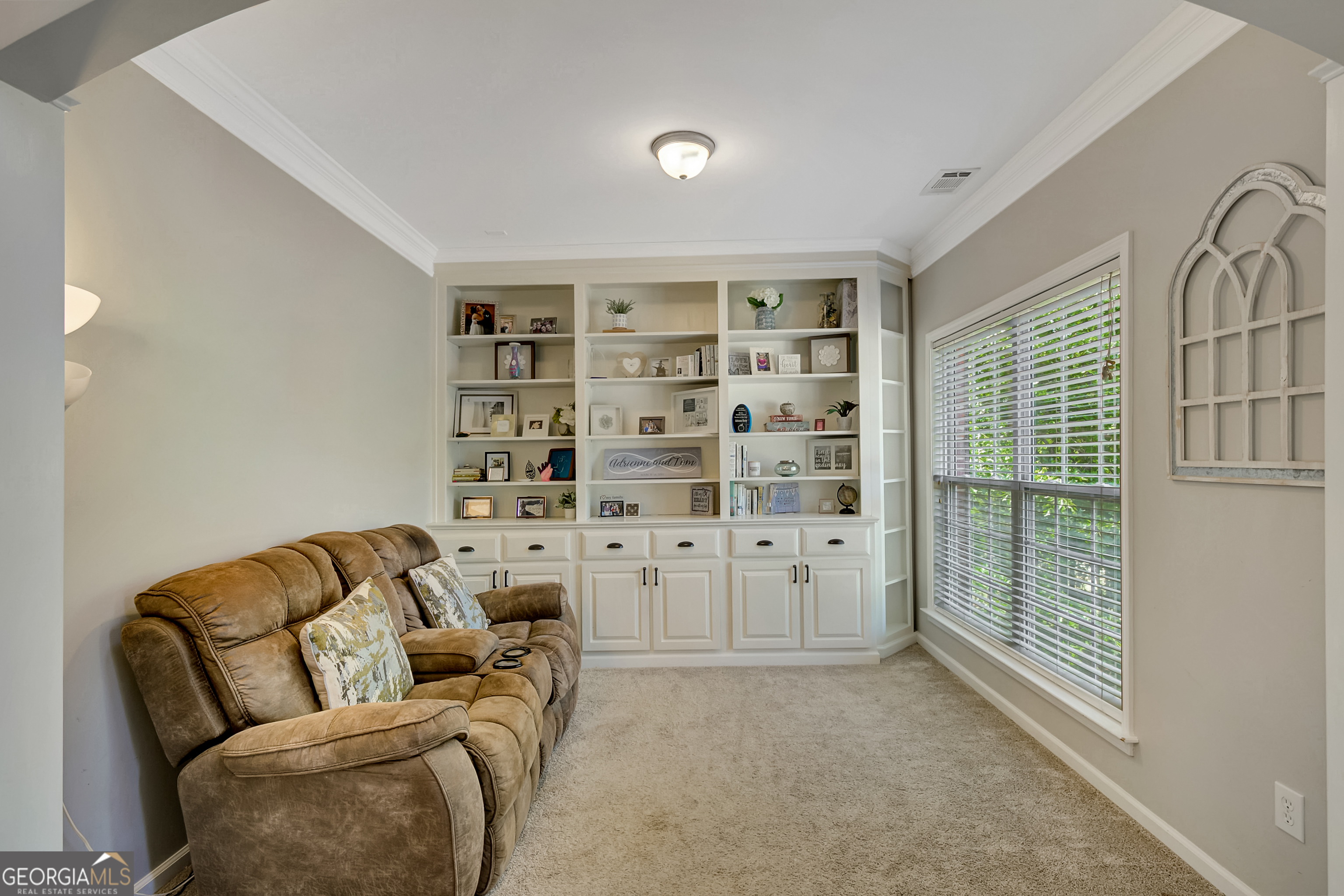 381 Rosebay Lane