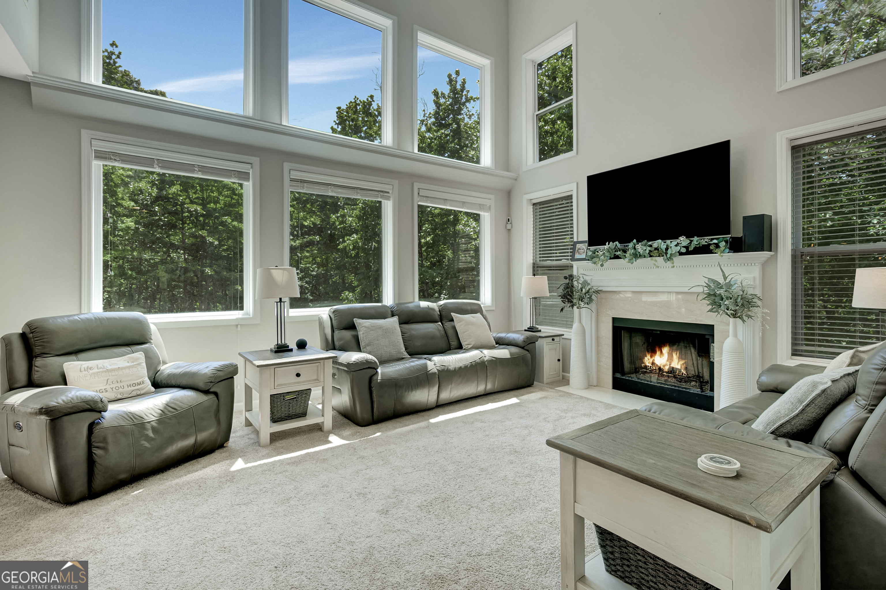 381 Rosebay Lane
