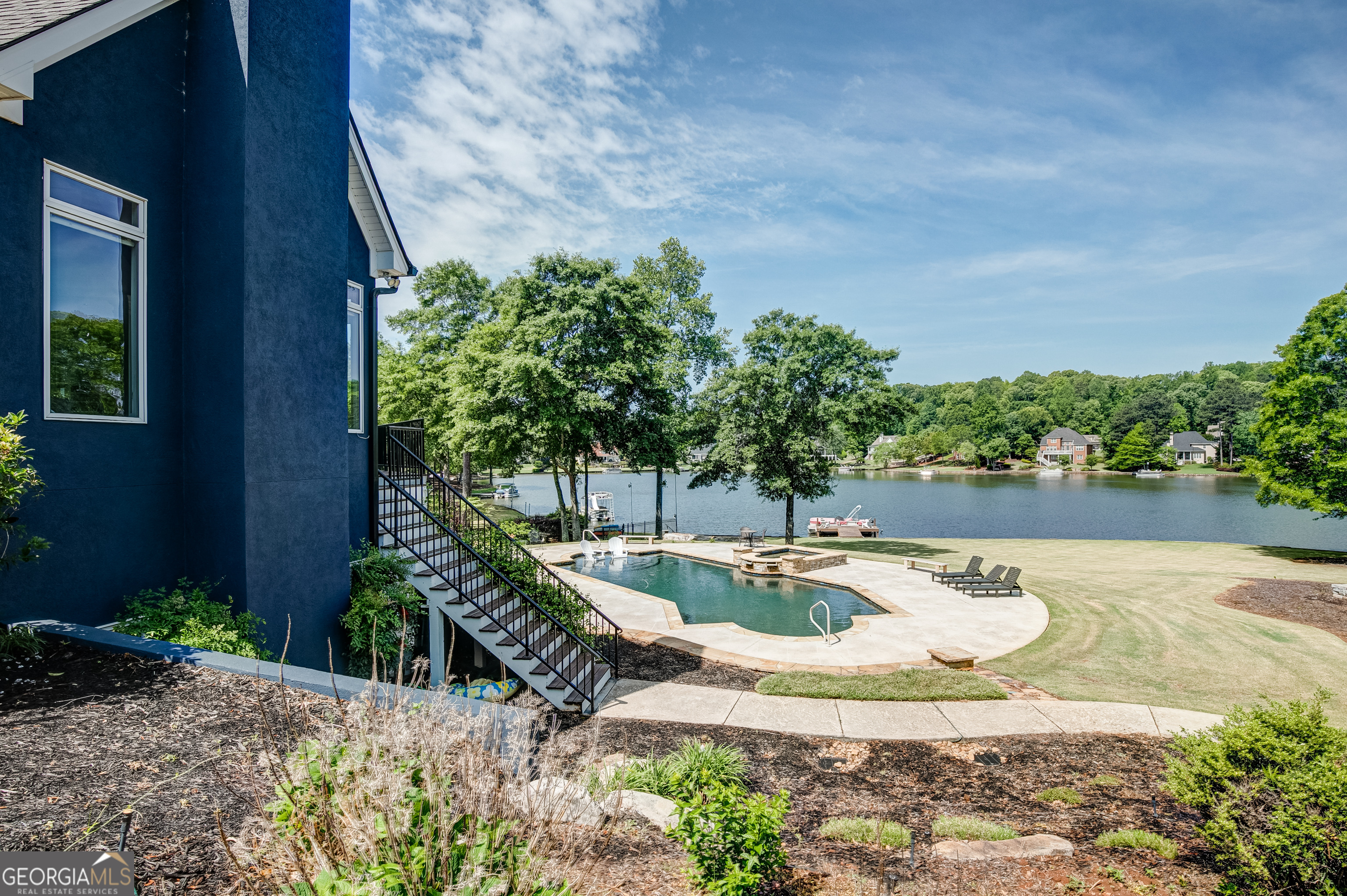 50 Harbor View