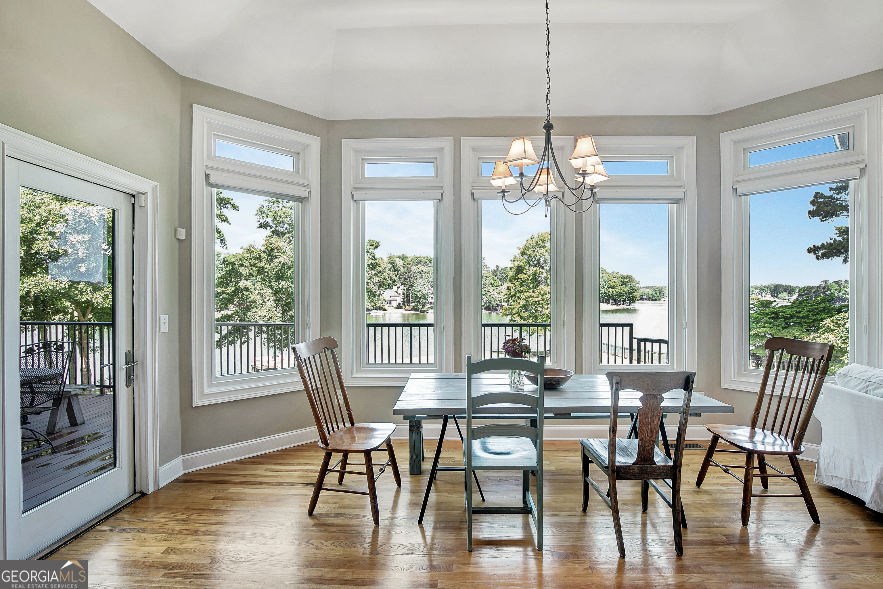 50 Harbor View