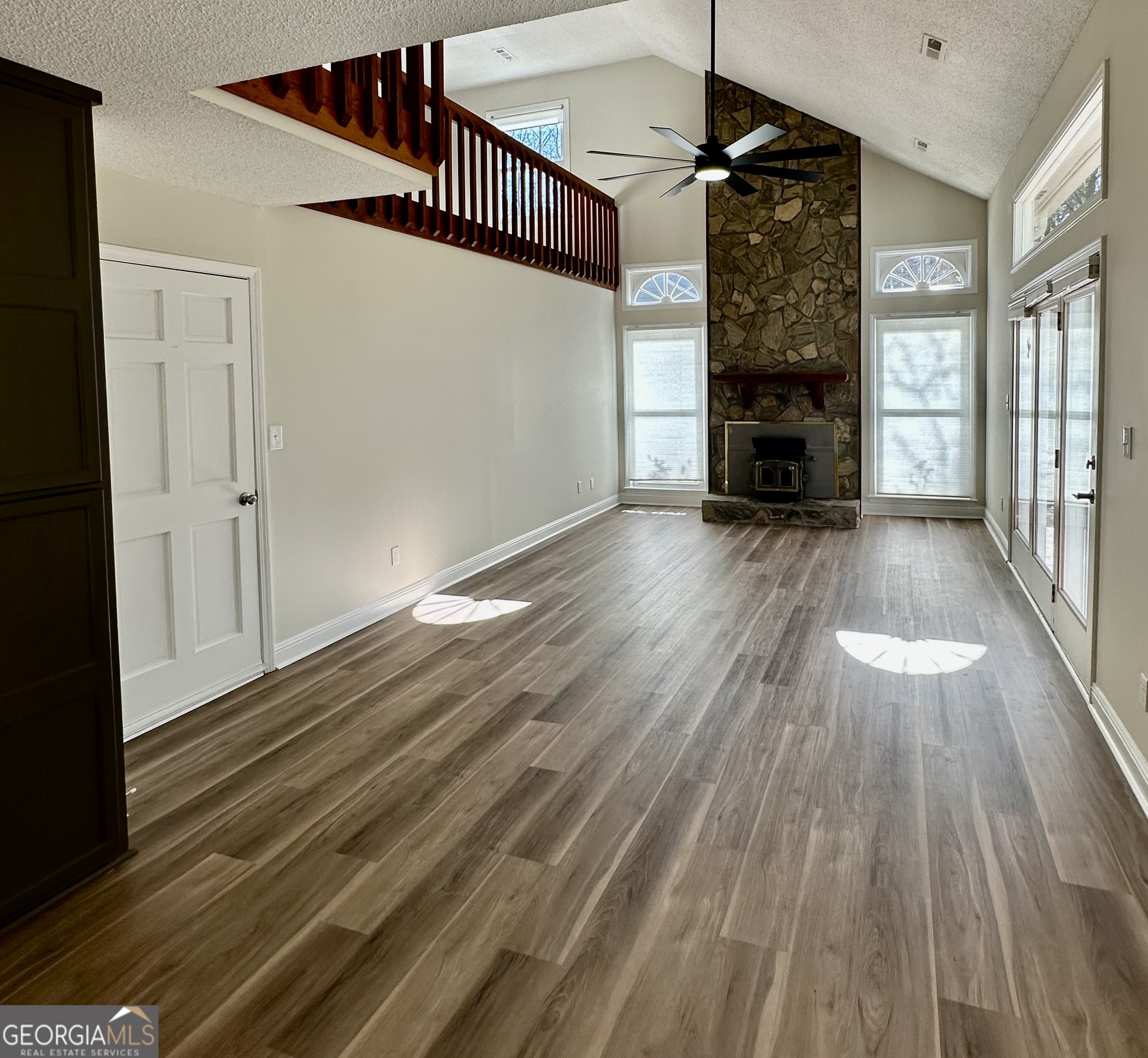 157 Rockspray Ridge