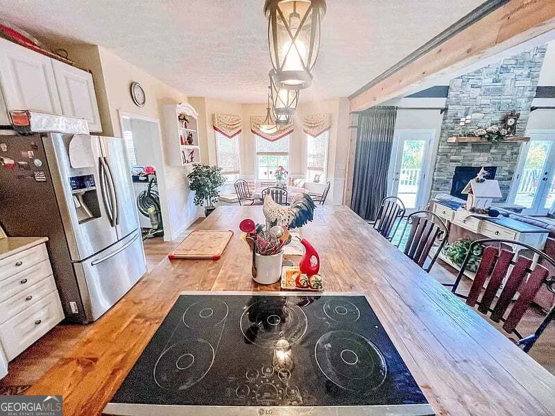 6659 Lone Oak Road