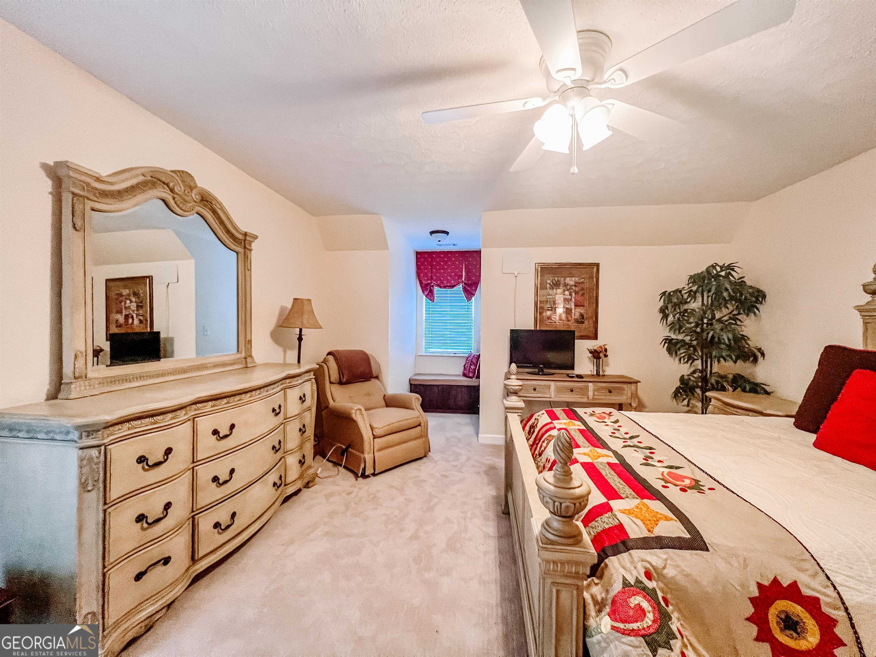 6659 Lone Oak Road
