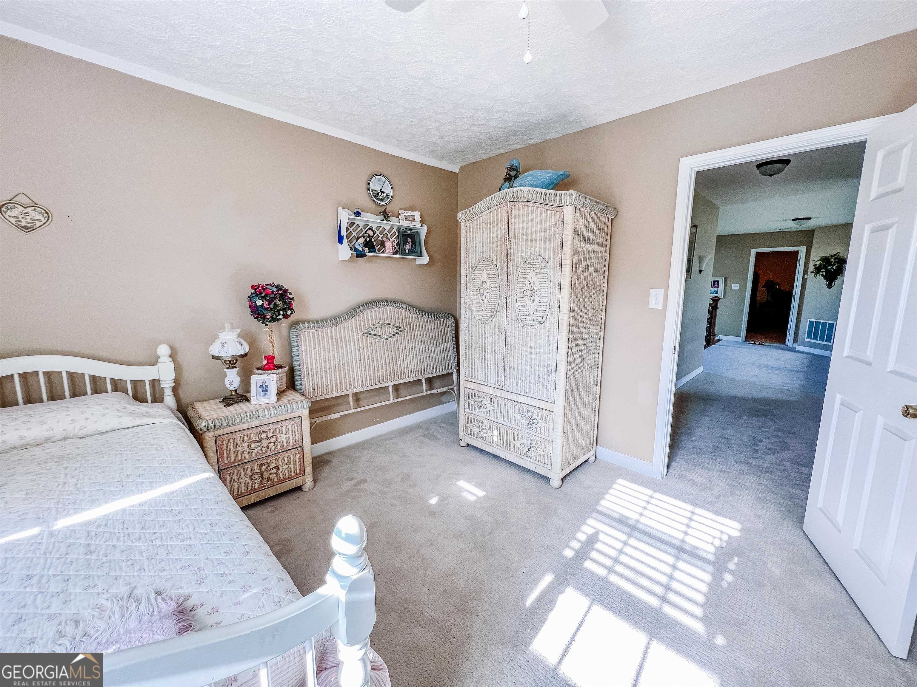 6659 Lone Oak Road