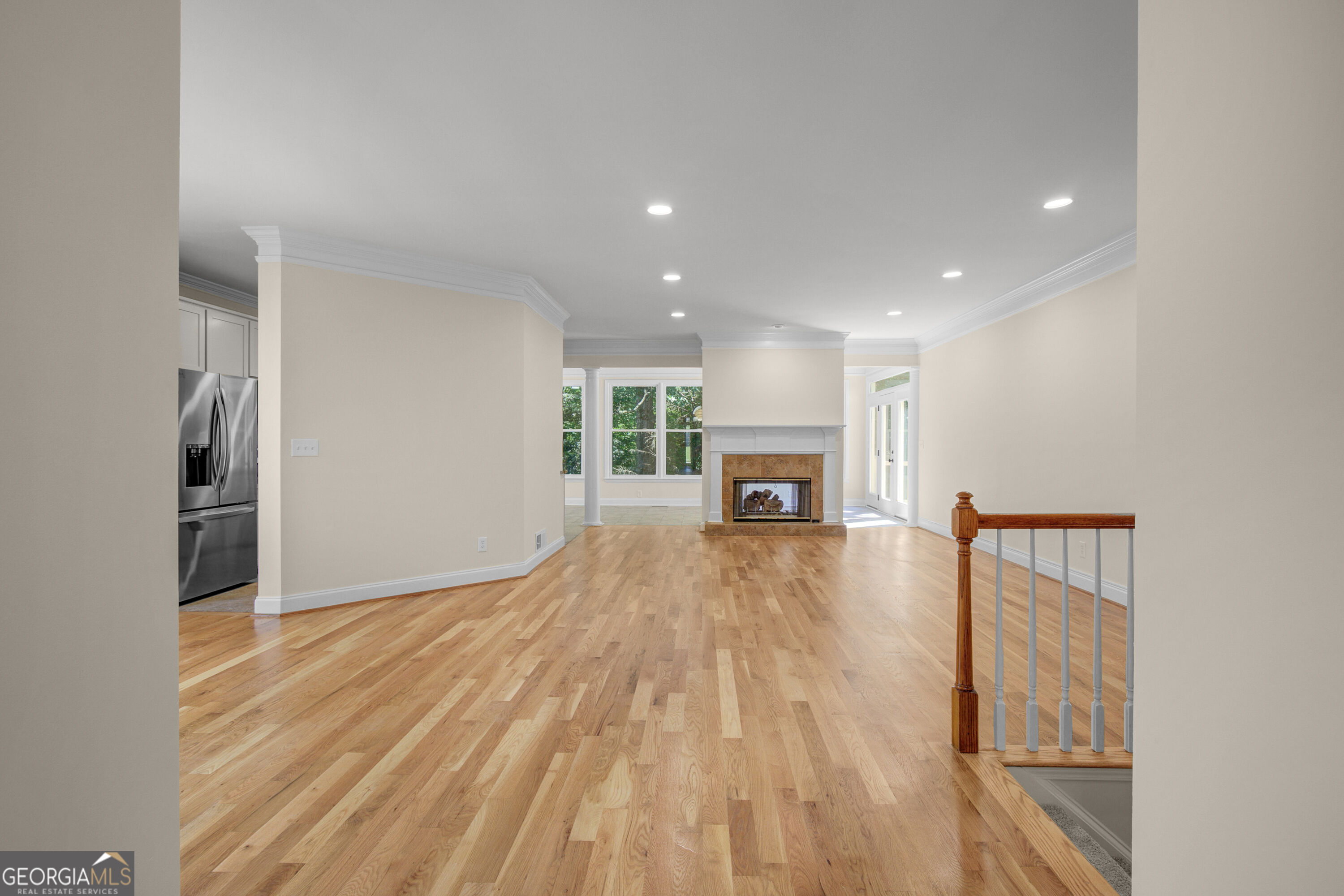 121 Augusta Drive # 11