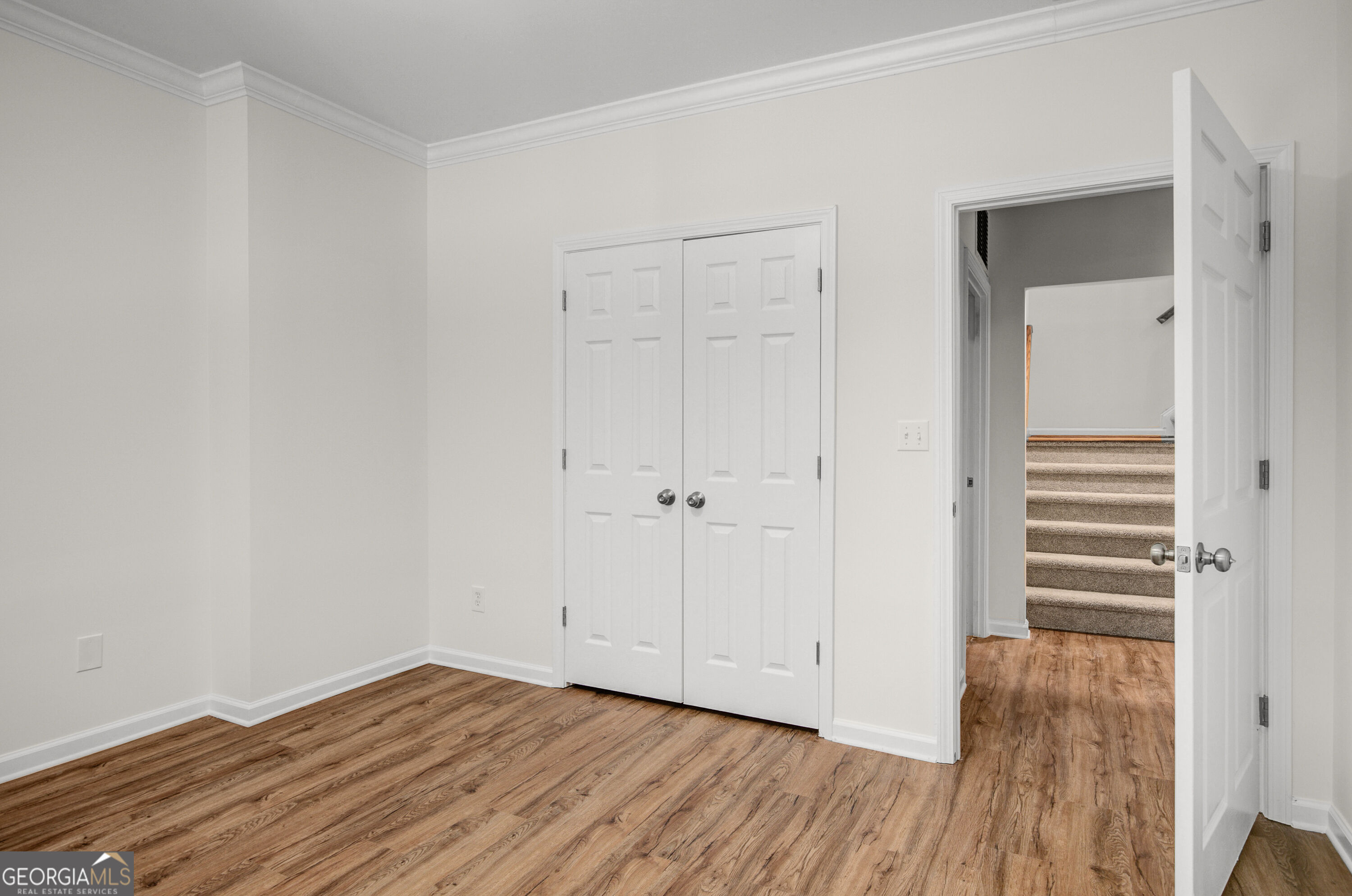 121 Augusta Drive # 11